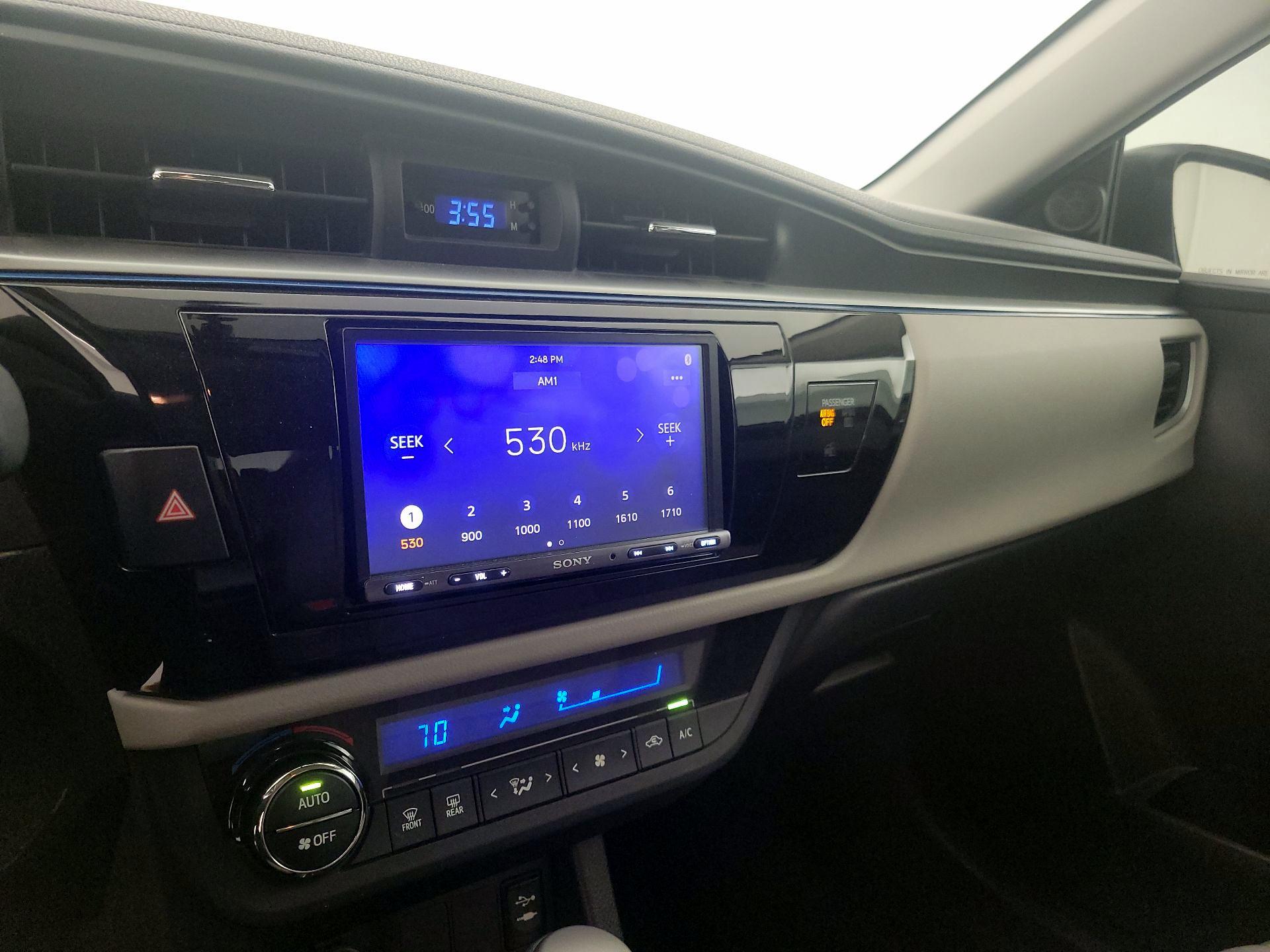 Thumbnail: 2015 Toyota Corolla - 15