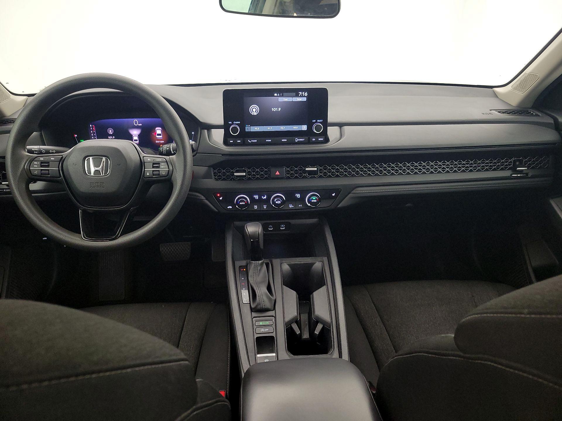 Thumbnail: 2024 Honda Accord - 9