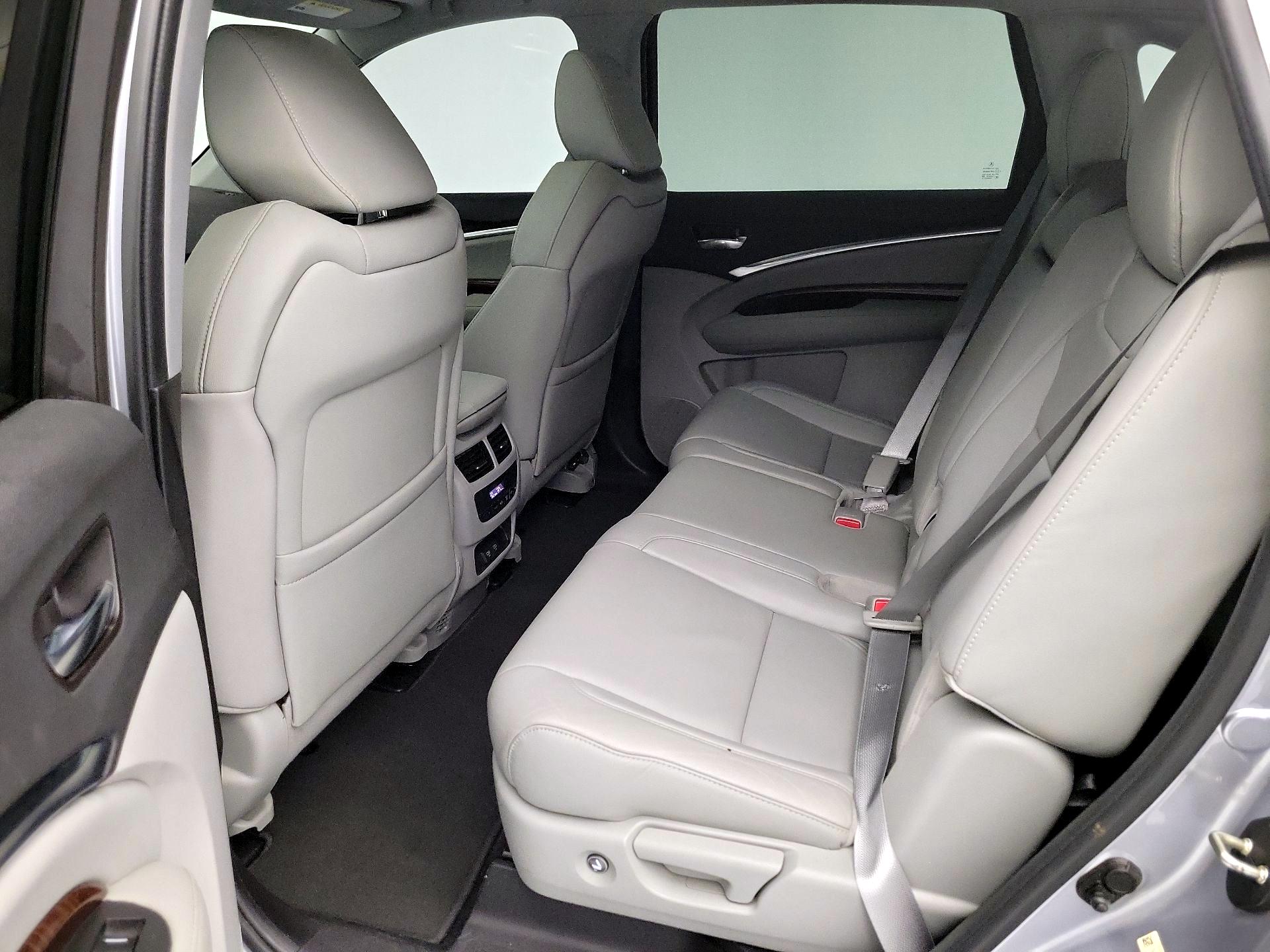 Thumbnail: 2017 Acura MDX - 20