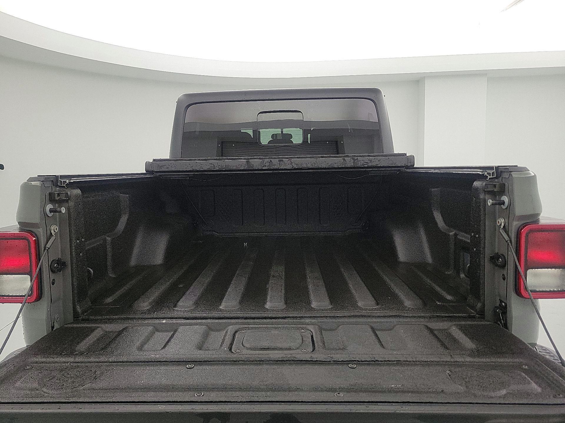 Thumbnail: 2020 Jeep Gladiator - 20