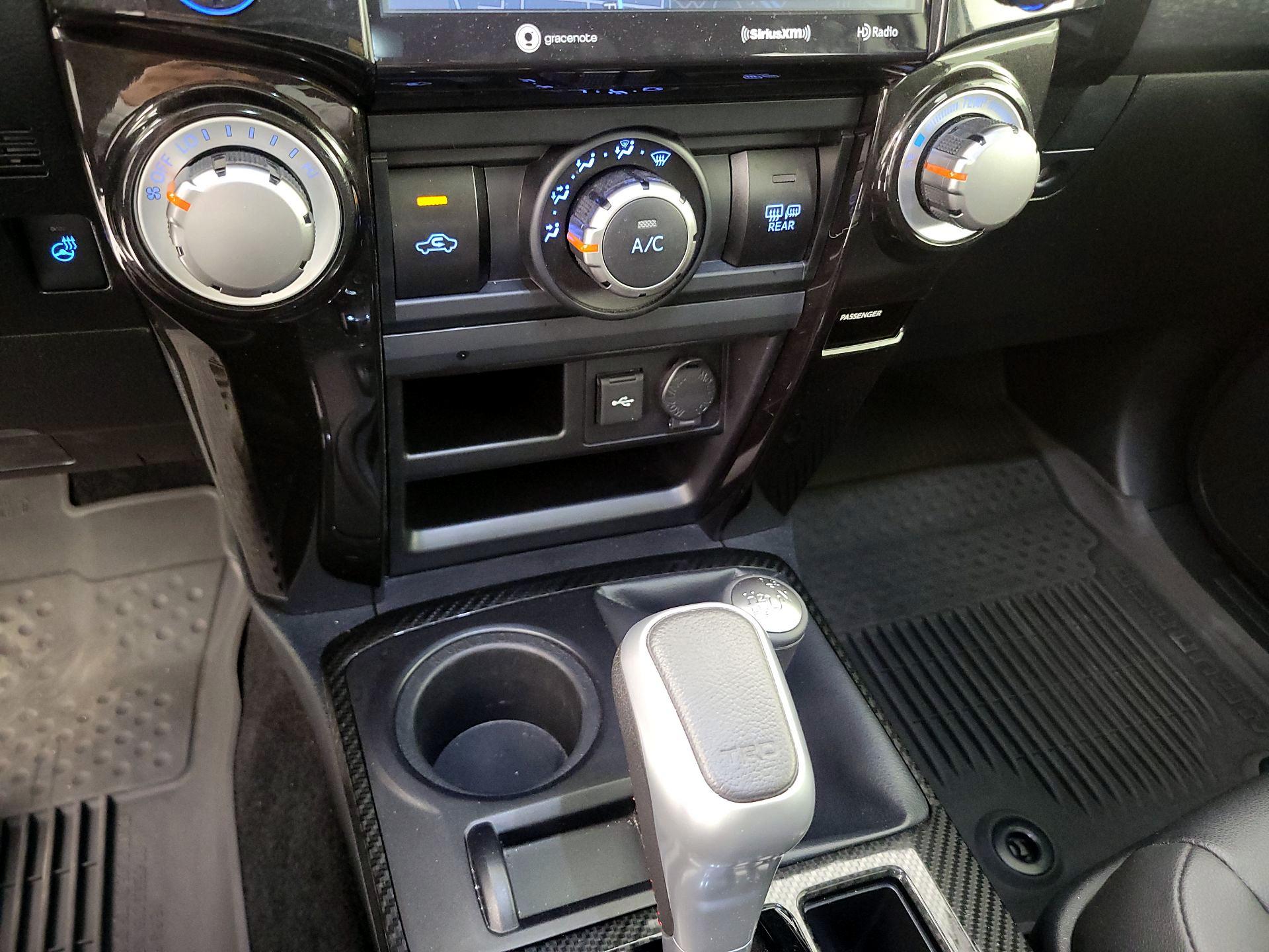 Thumbnail: 2024 Toyota 4Runner - 17