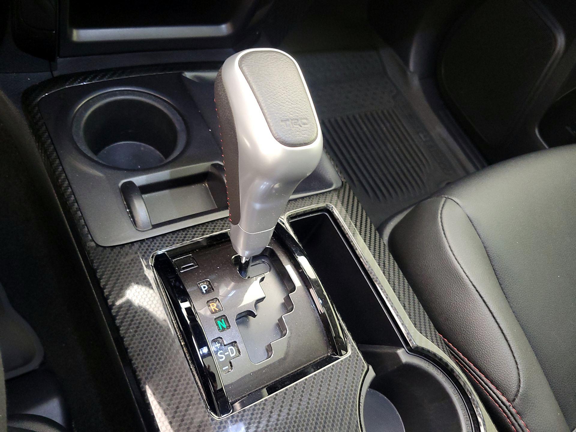 Thumbnail: 2024 Toyota 4Runner - 18