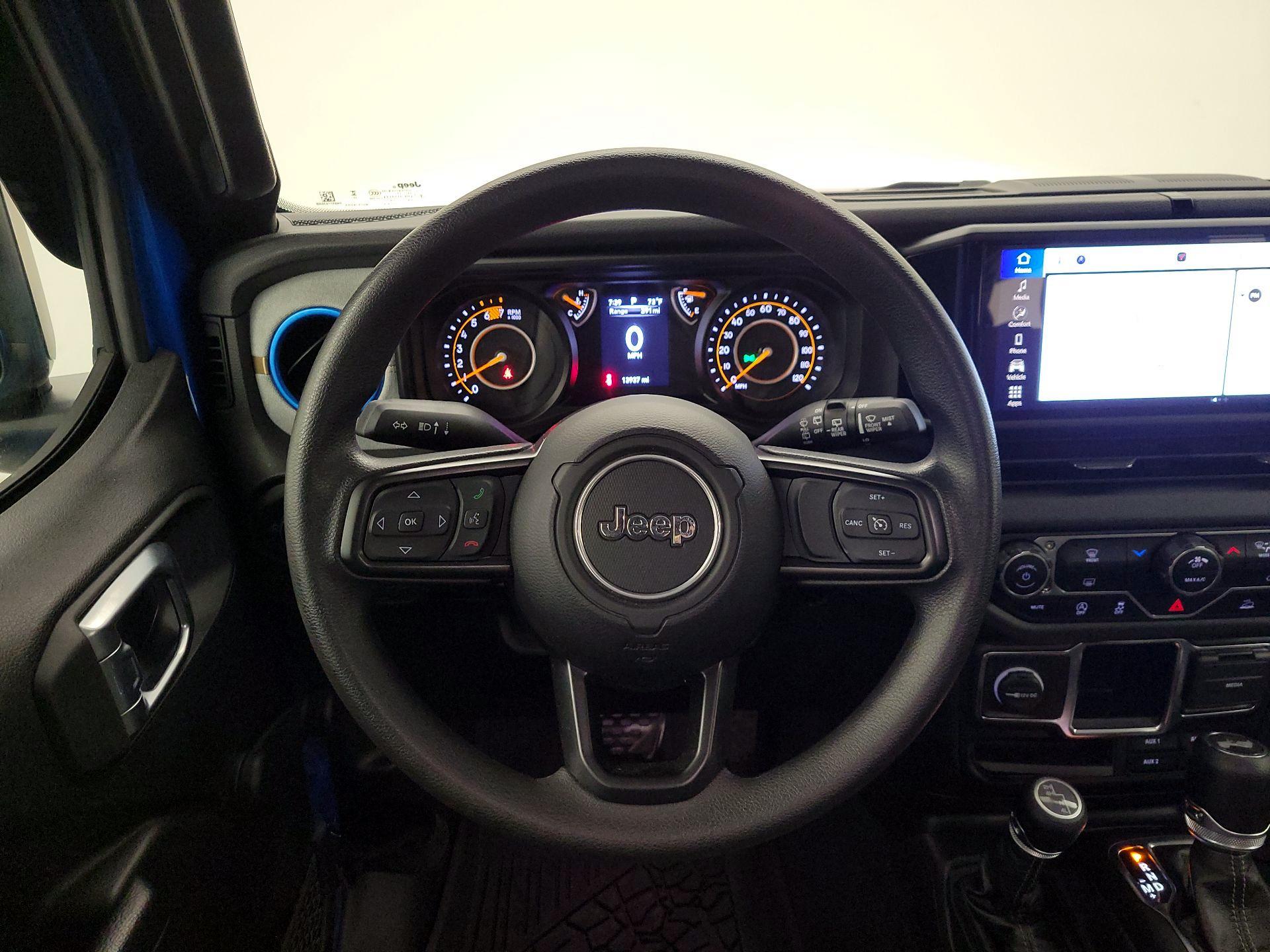Thumbnail: 2024 Jeep Wrangler - 10