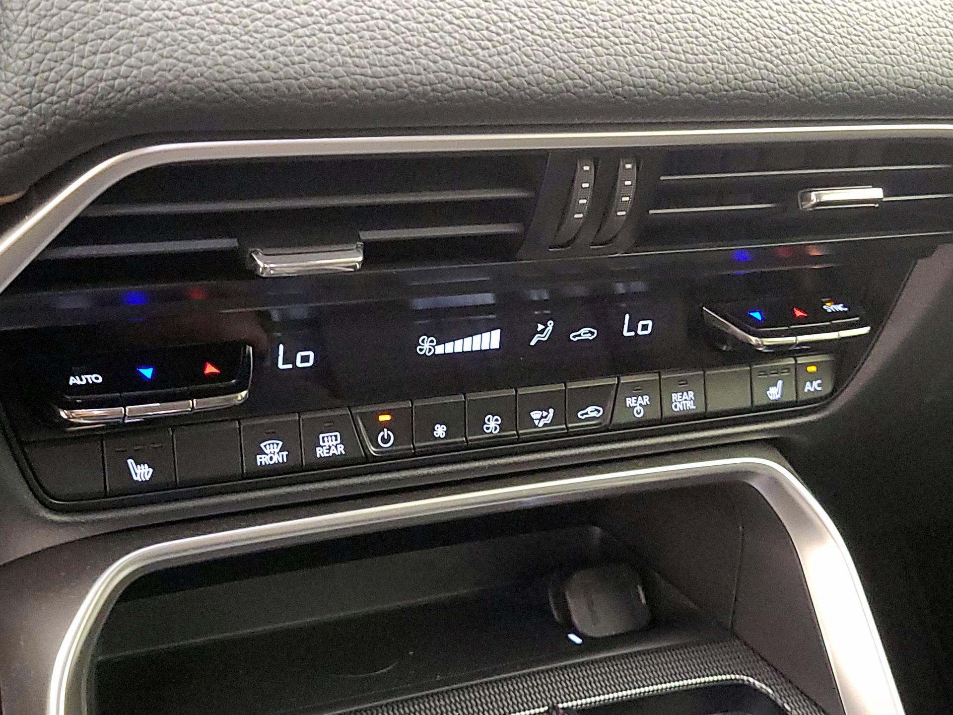 Thumbnail: 2025 Mazda CX-90 - 16