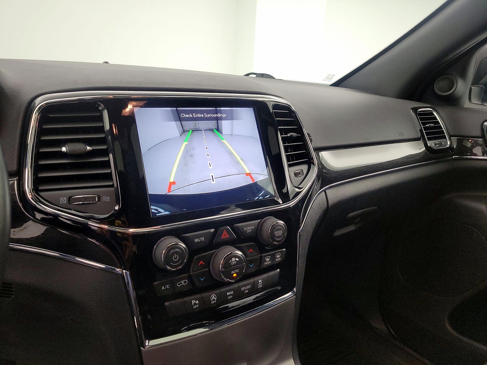 Thumbnail: 2019 Jeep Grand Cherokee - 15