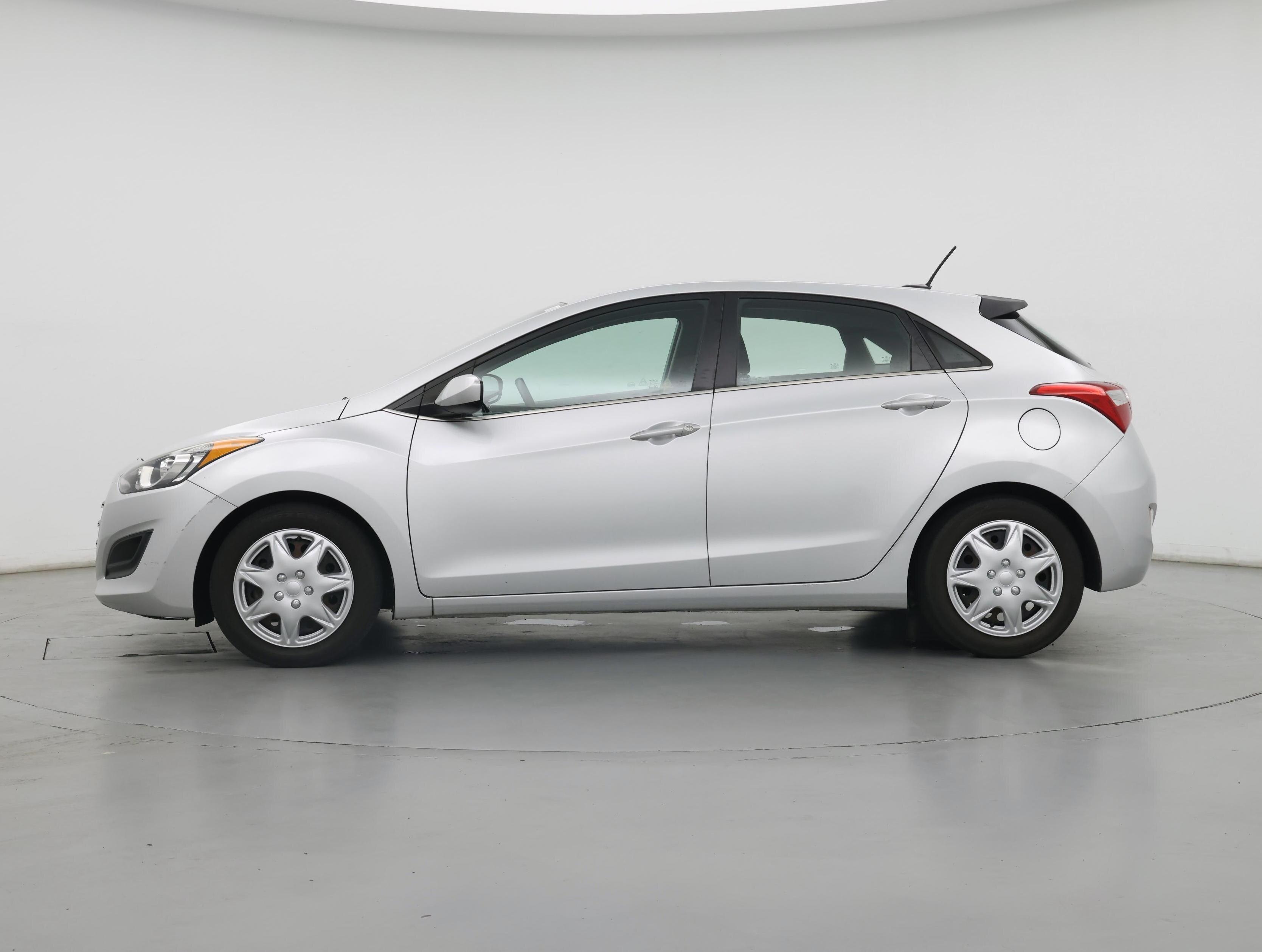 Thumbnail: 2016 Hyundai Elantra - 3