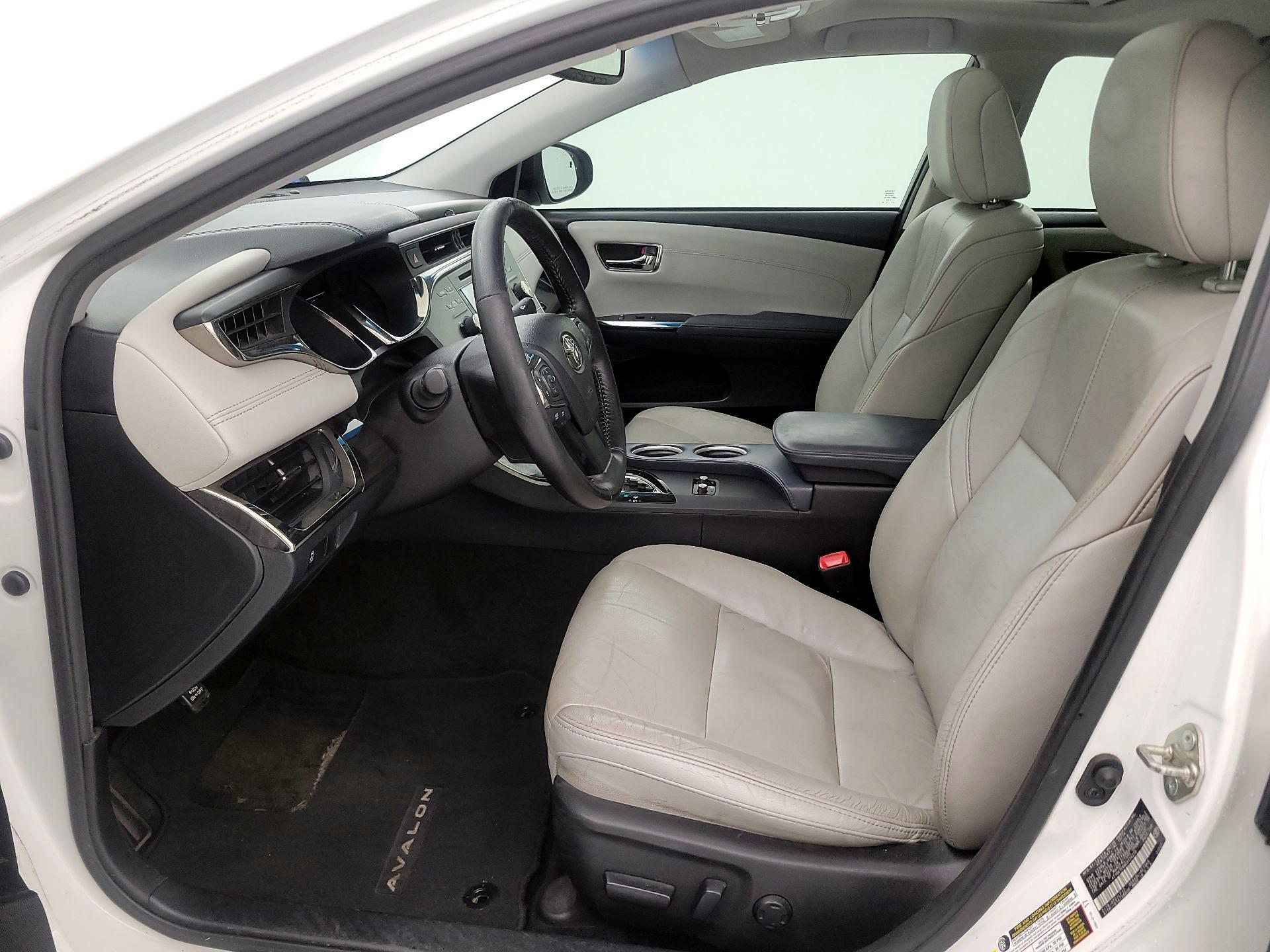 Thumbnail: 2014 Toyota Avalon - 11