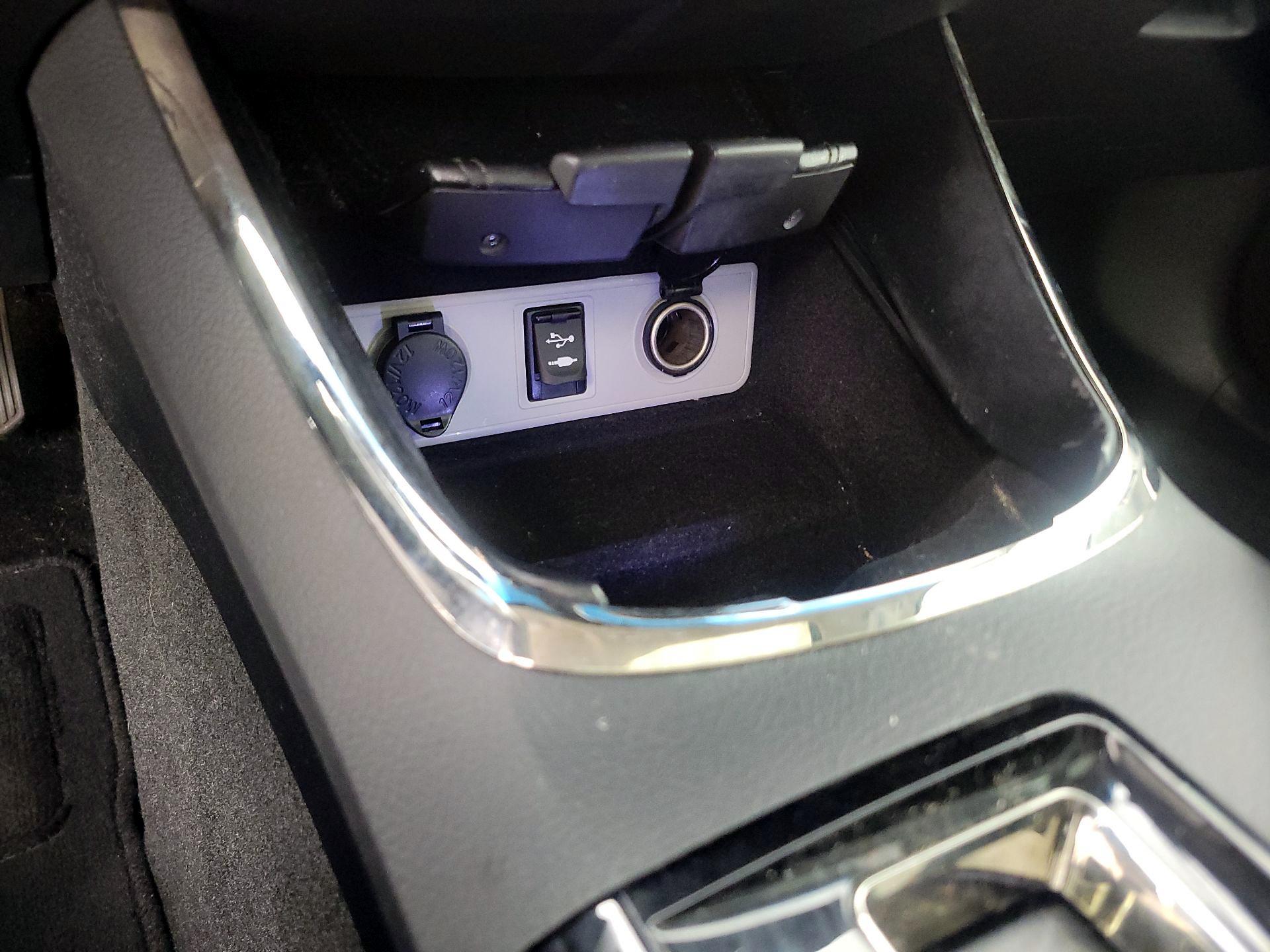 Thumbnail: 2014 Toyota Avalon - 18