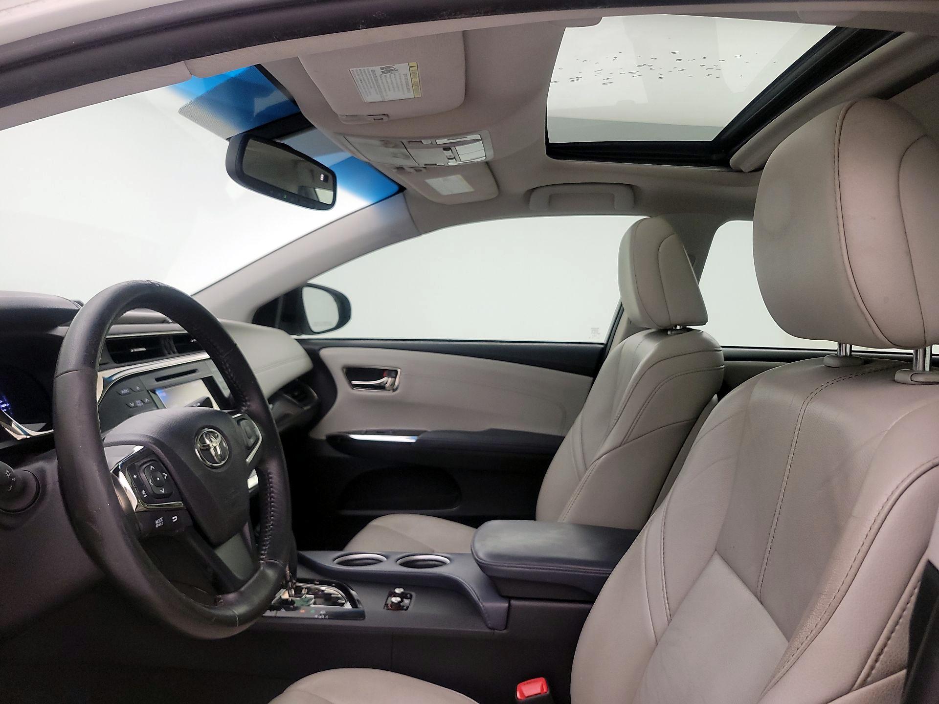 Thumbnail: 2014 Toyota Avalon - 19