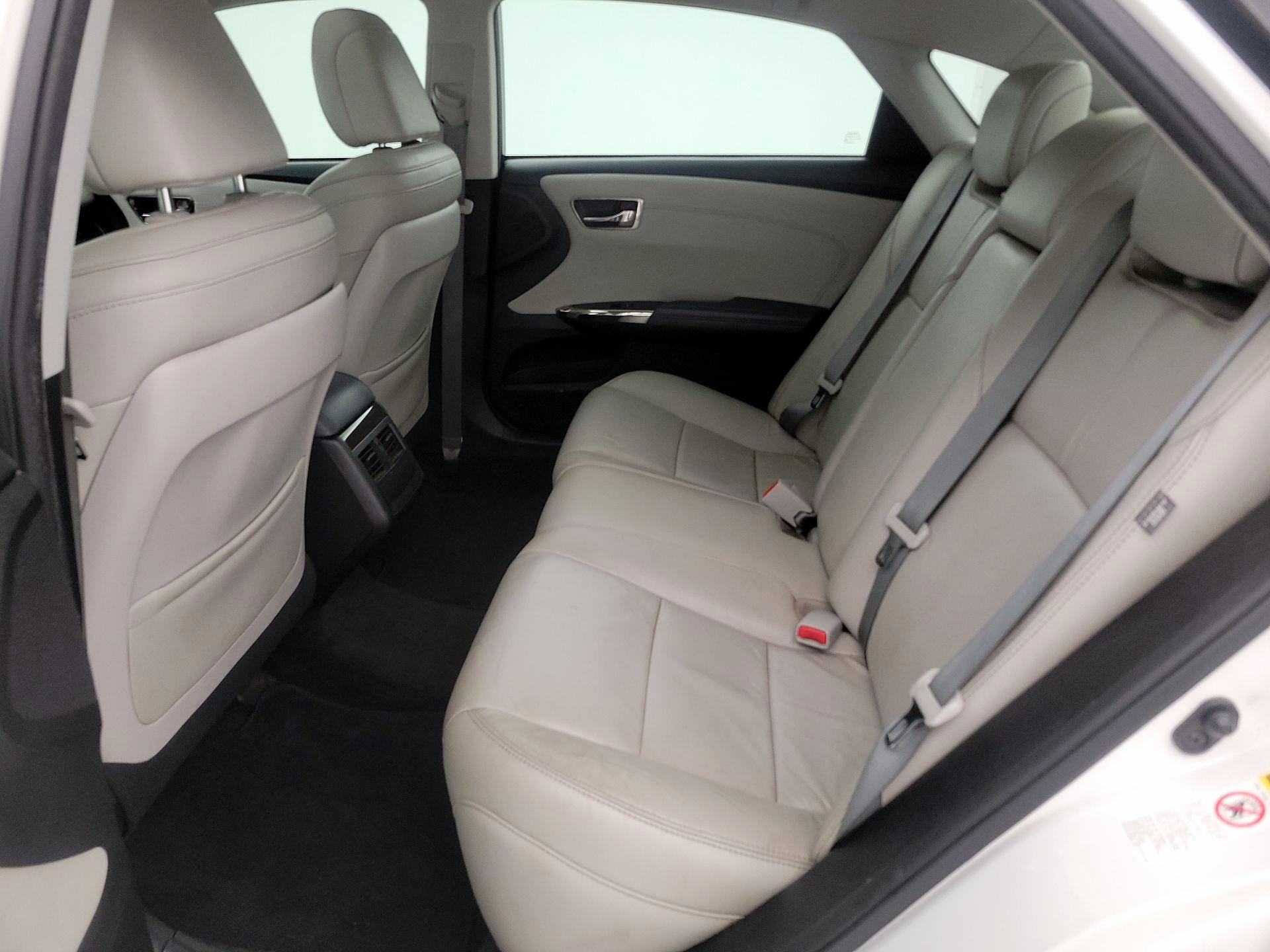 Thumbnail: 2014 Toyota Avalon - 20