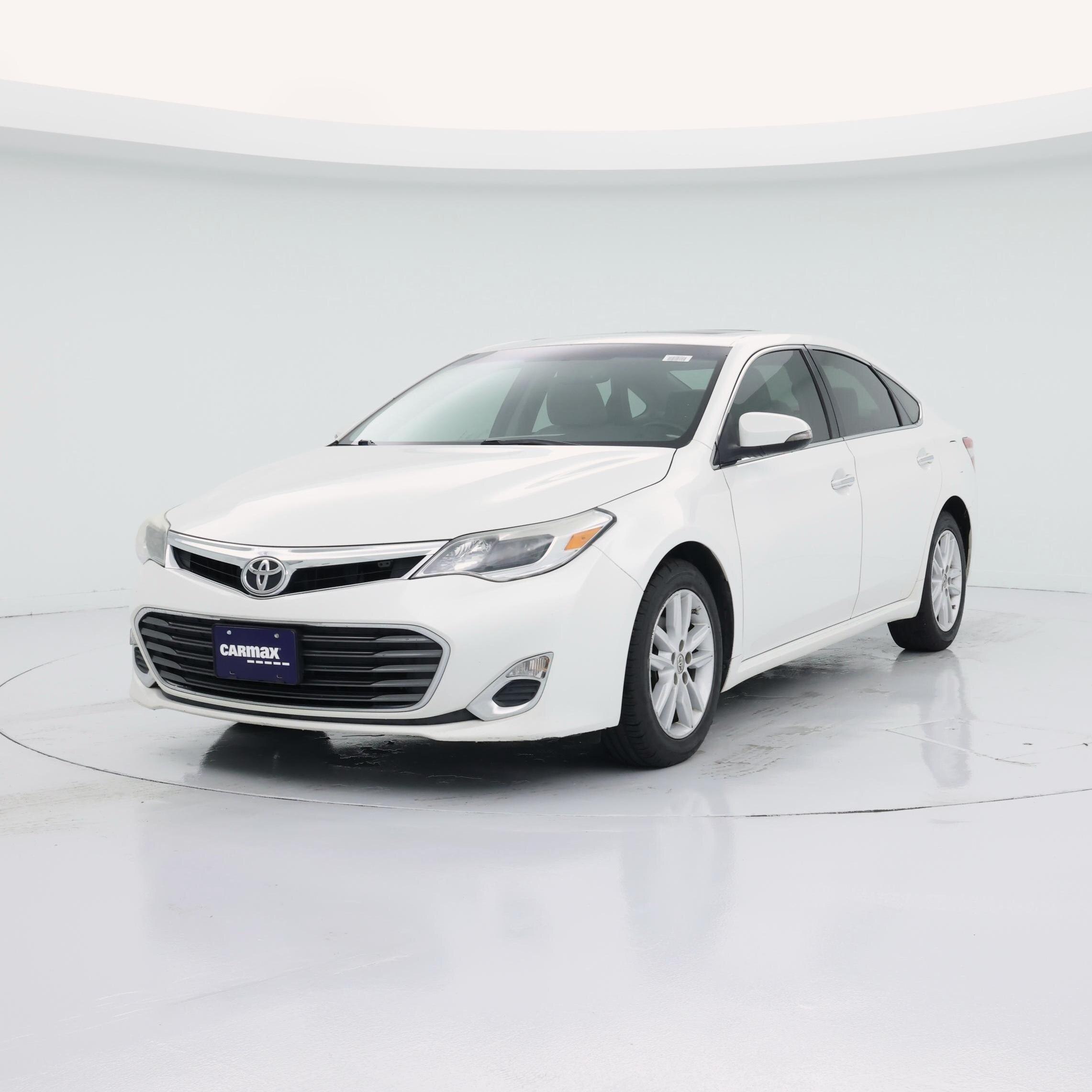 Thumbnail: 2014 Toyota Avalon - 4