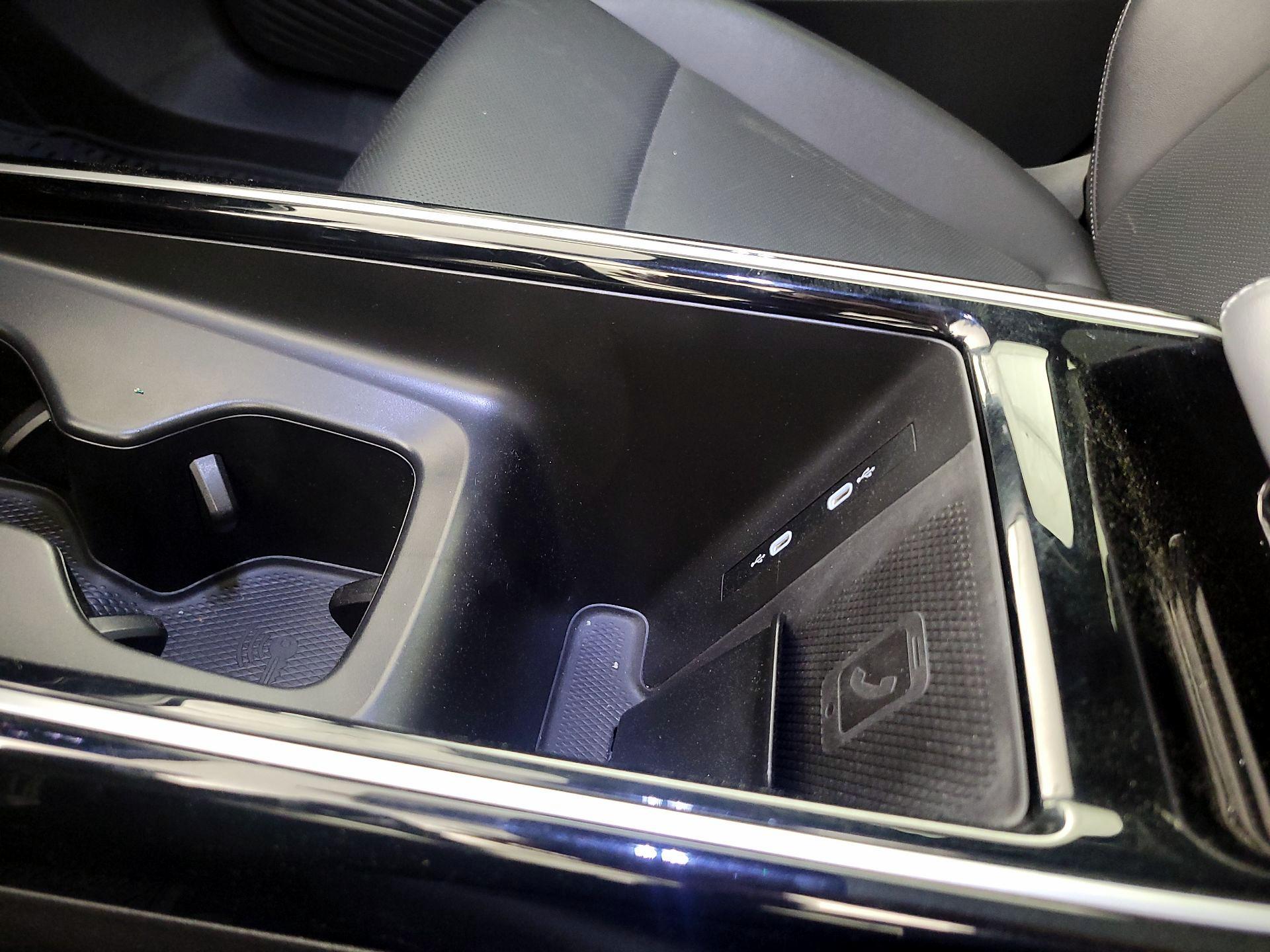 Thumbnail: 2023 Volkswagen ID.4 - 19