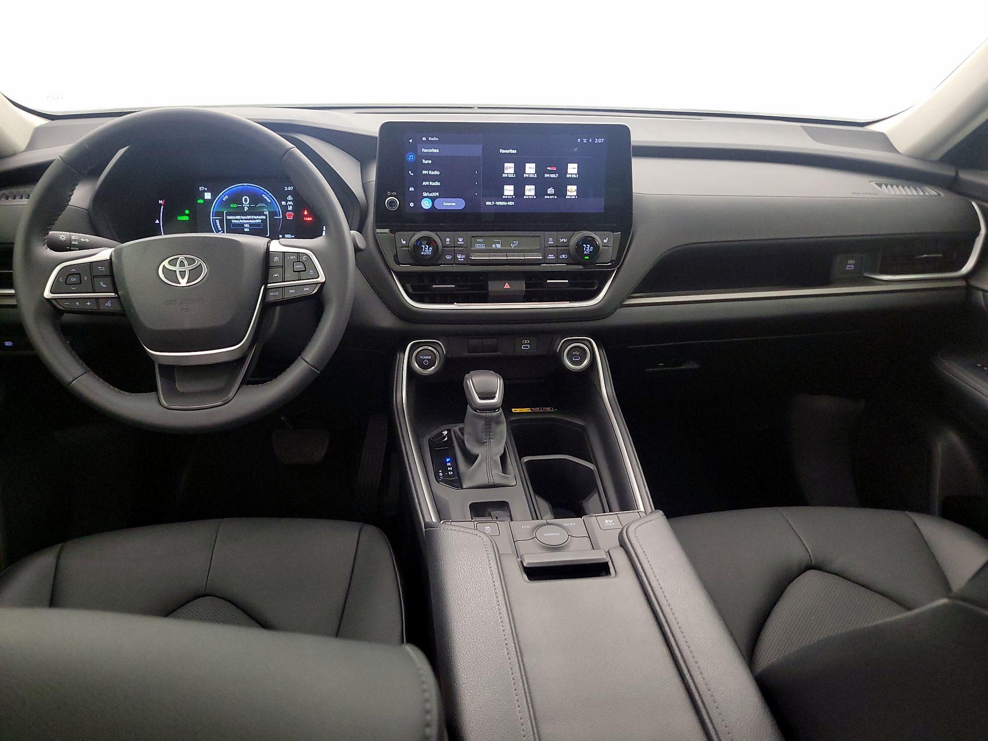 Thumbnail: 2026 Toyota Highlander - 9