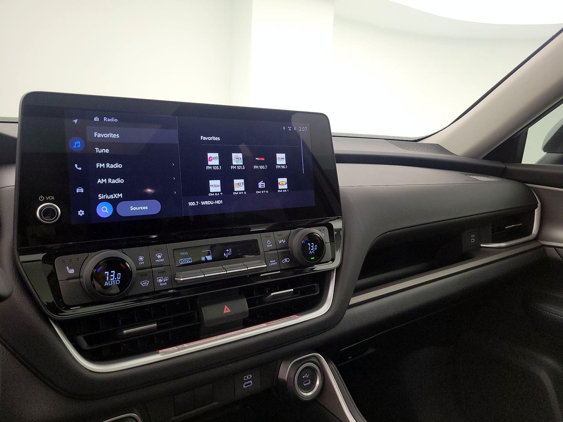 Thumbnail: 2026 Toyota Highlander - 15