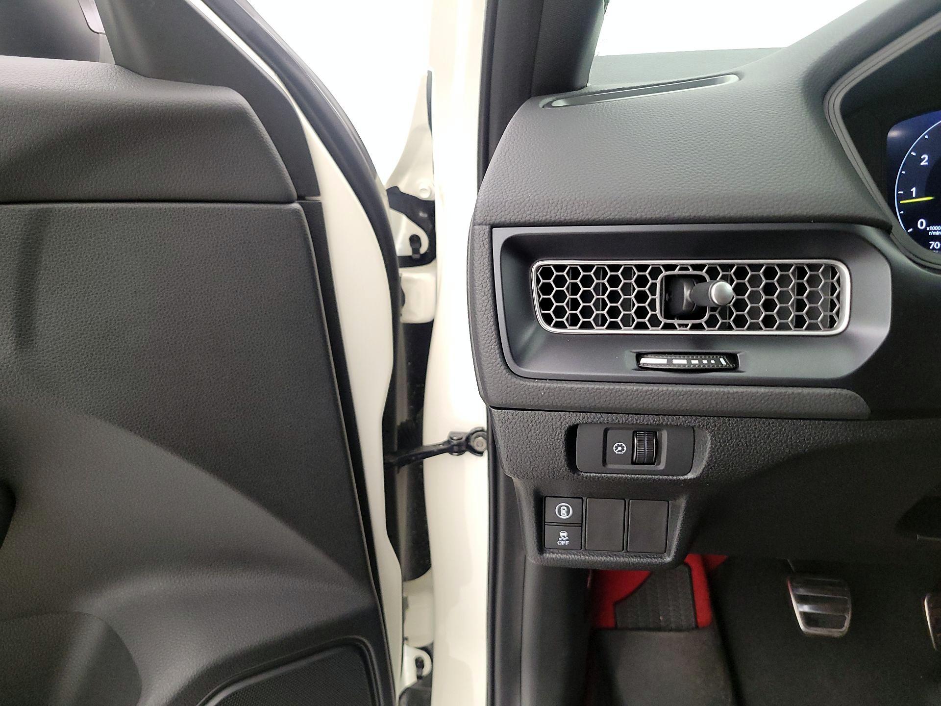 Thumbnail: 2025 Honda Civic - 13