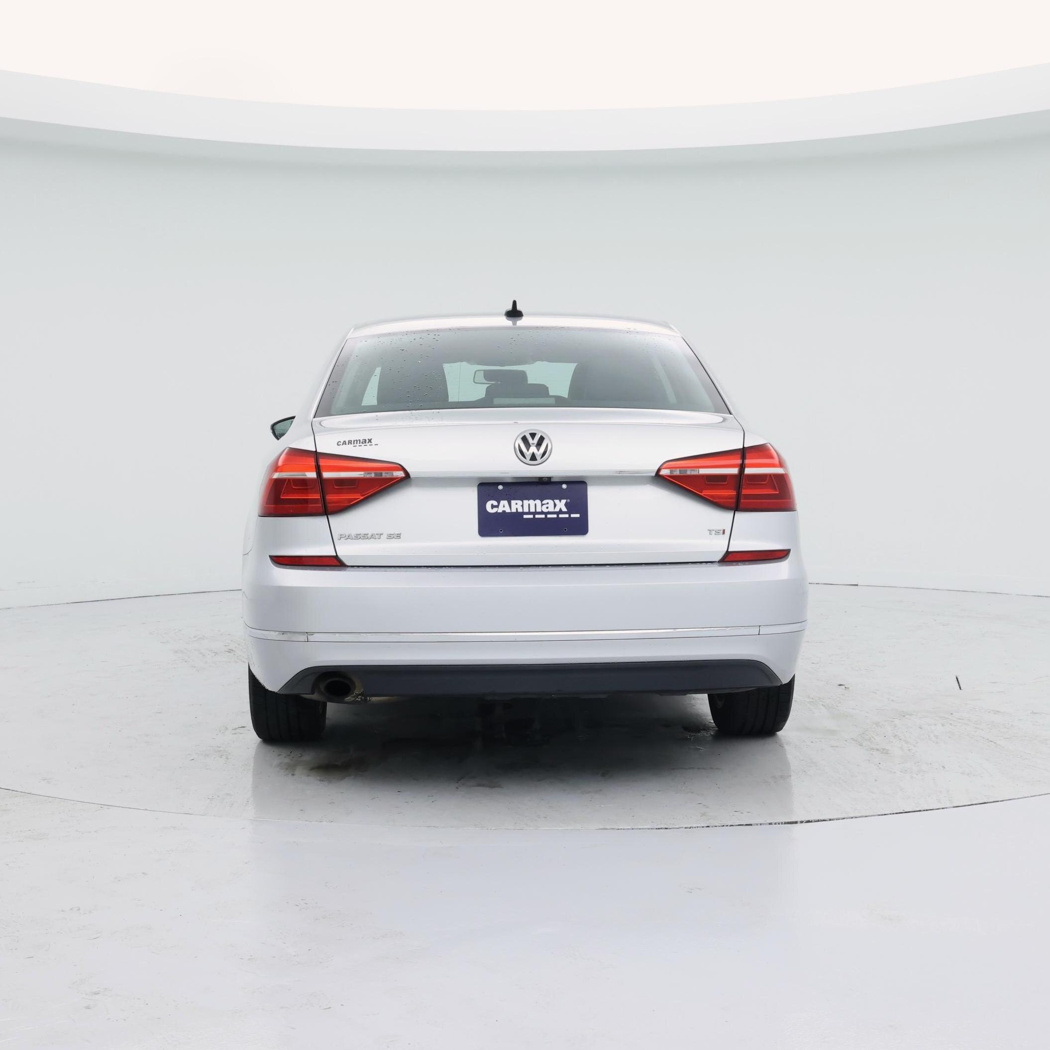 Thumbnail: 2016 Volkswagen Passat - 6