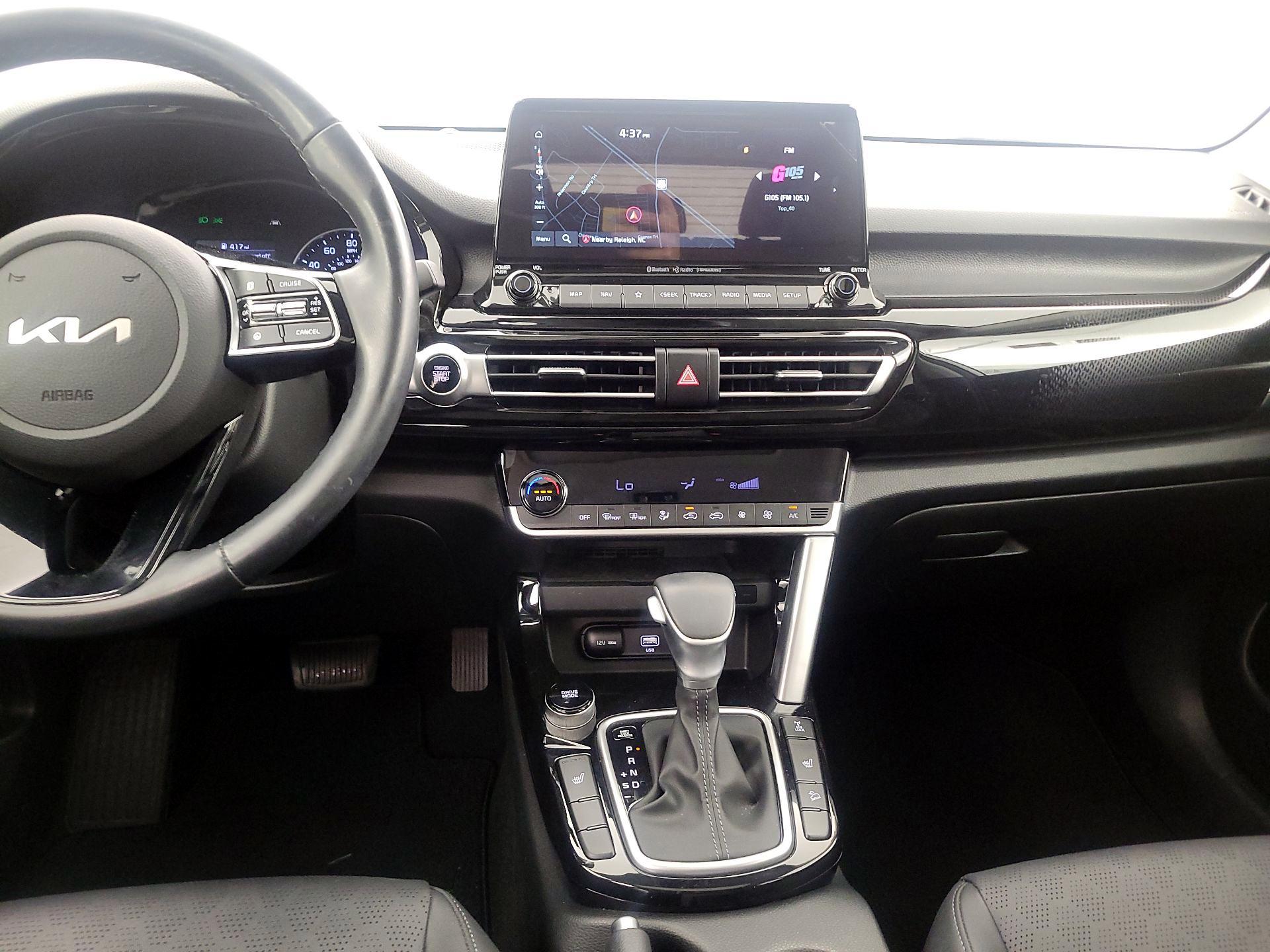 Thumbnail: 2023 Kia Seltos - 9