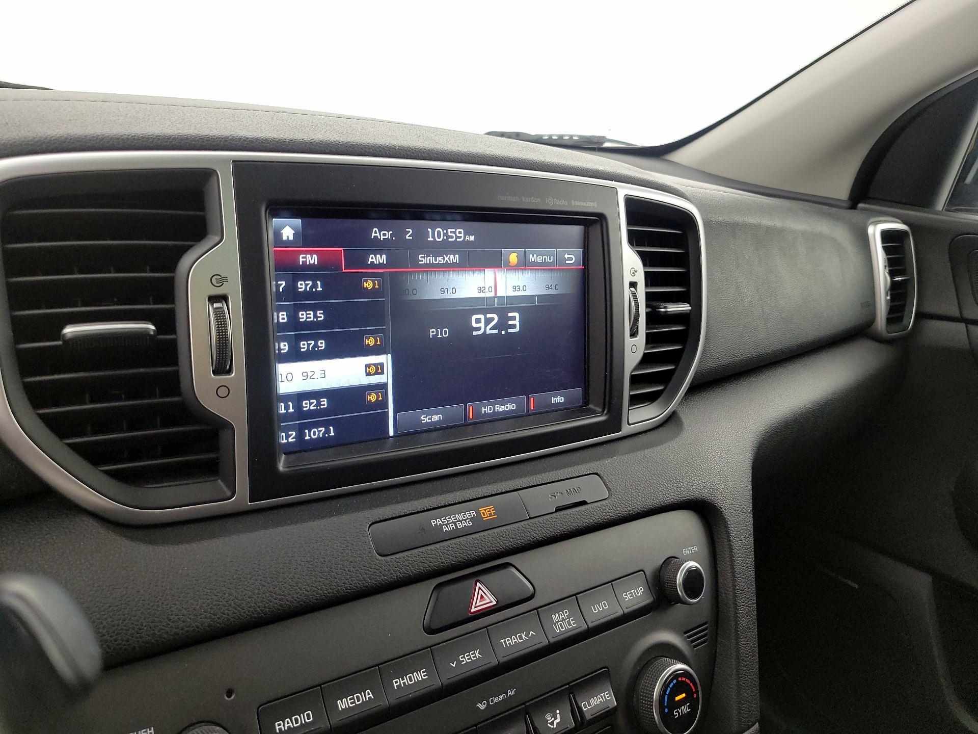 Thumbnail: 2017 Kia Sportage - 16