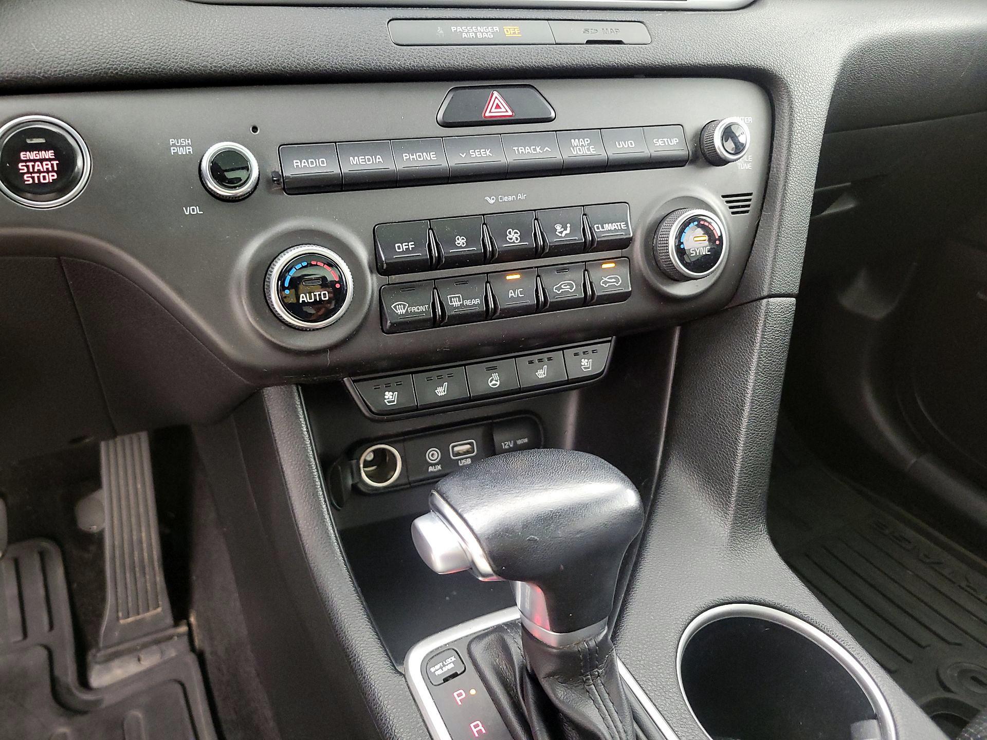 Thumbnail: 2017 Kia Sportage - 17