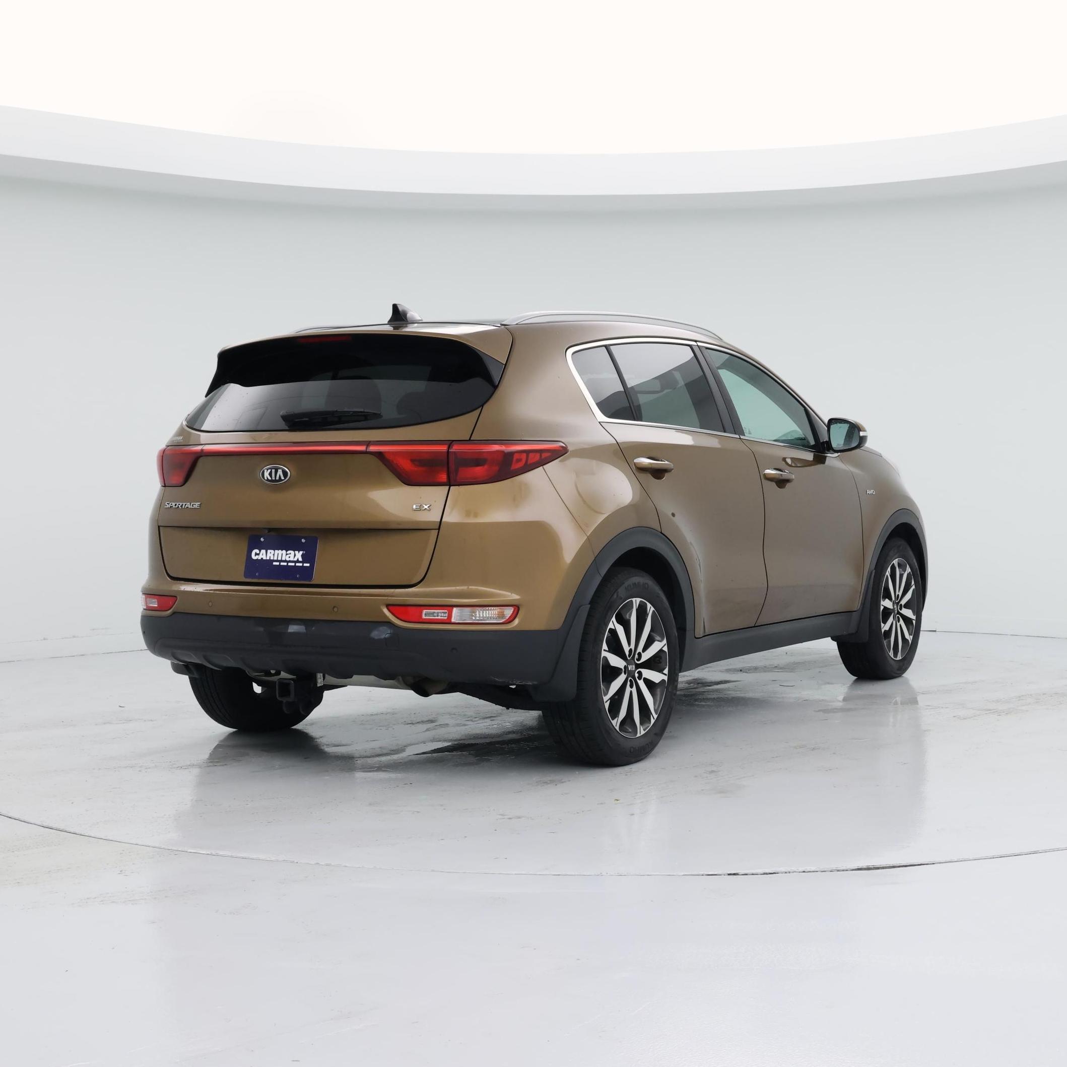 Thumbnail: 2017 Kia Sportage - 8