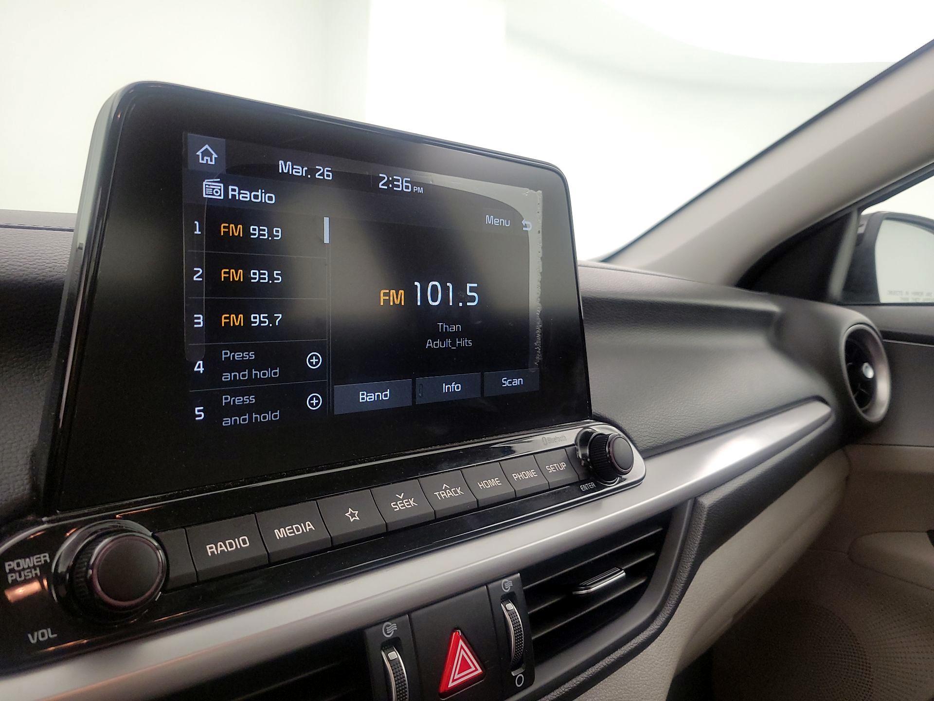 Thumbnail: 2020 Kia Forte - 15