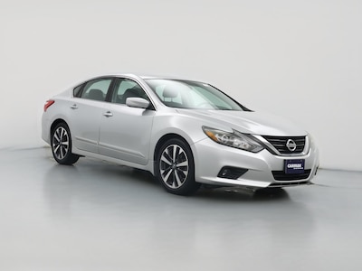 2016 Nissan Altima SR