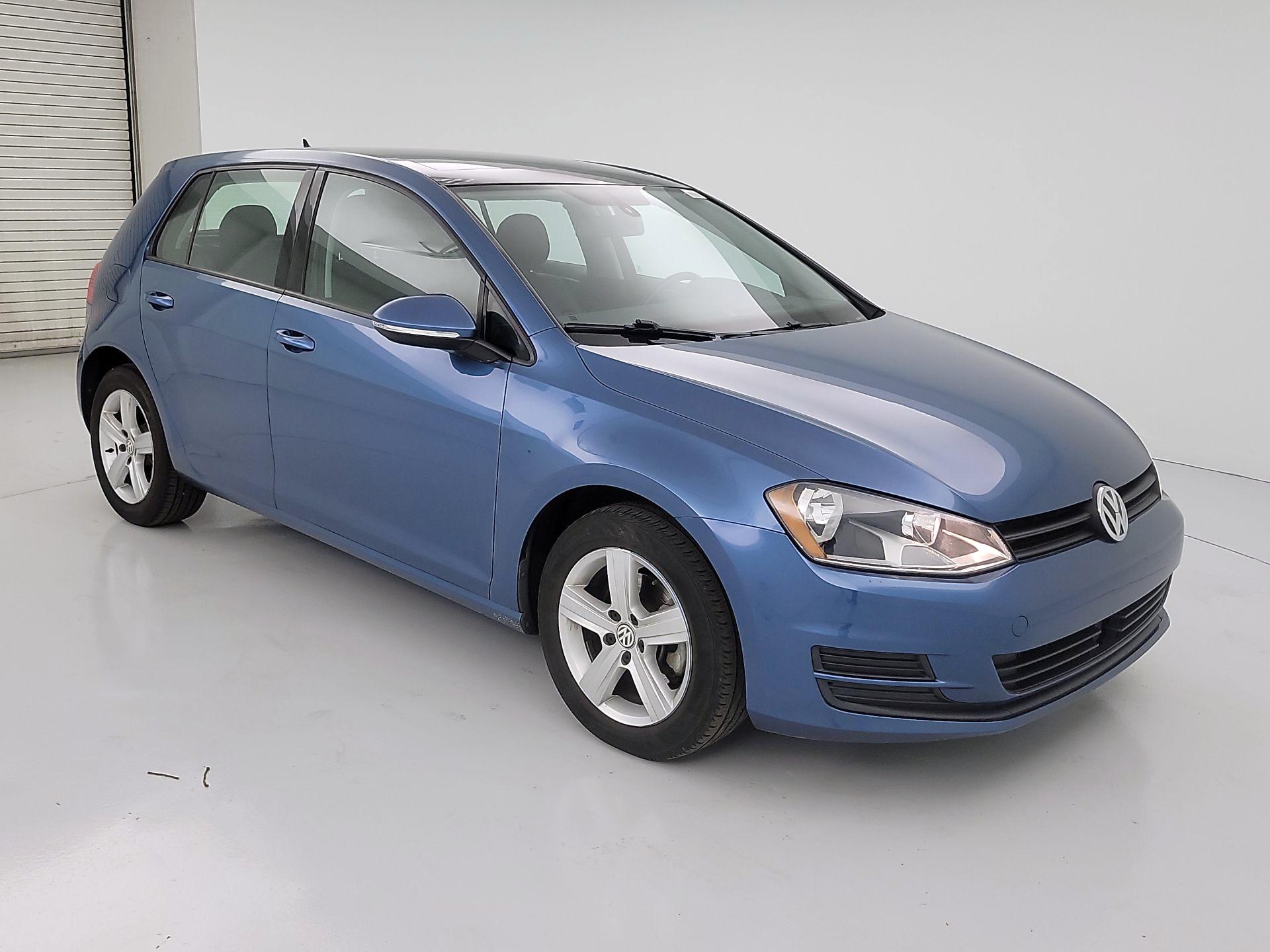 Thumbnail: 2017 Volkswagen Golf - 1