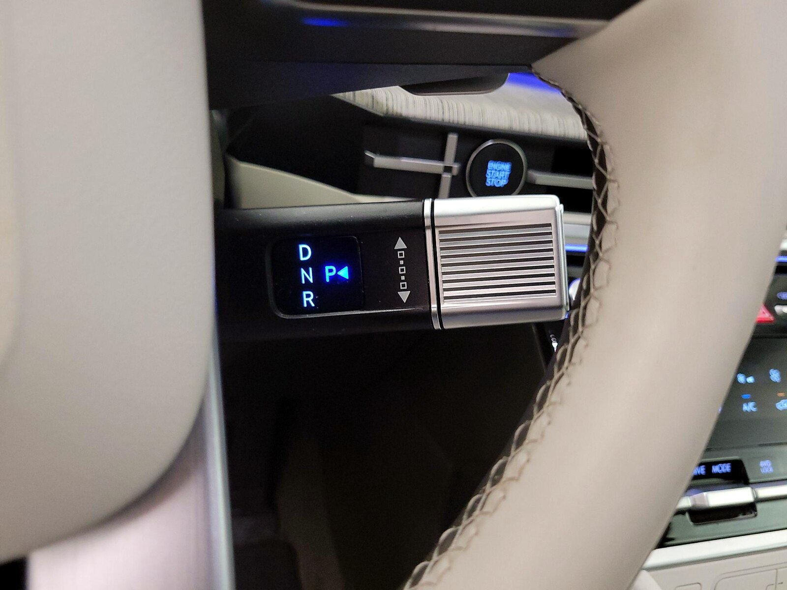 2025 Hyundai Santa Fe Calligraphy - Photo 18