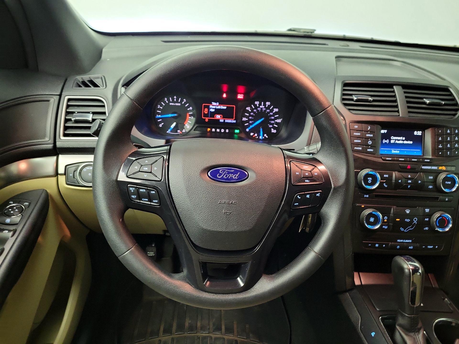 Thumbnail: 2017 Ford Explorer - 10