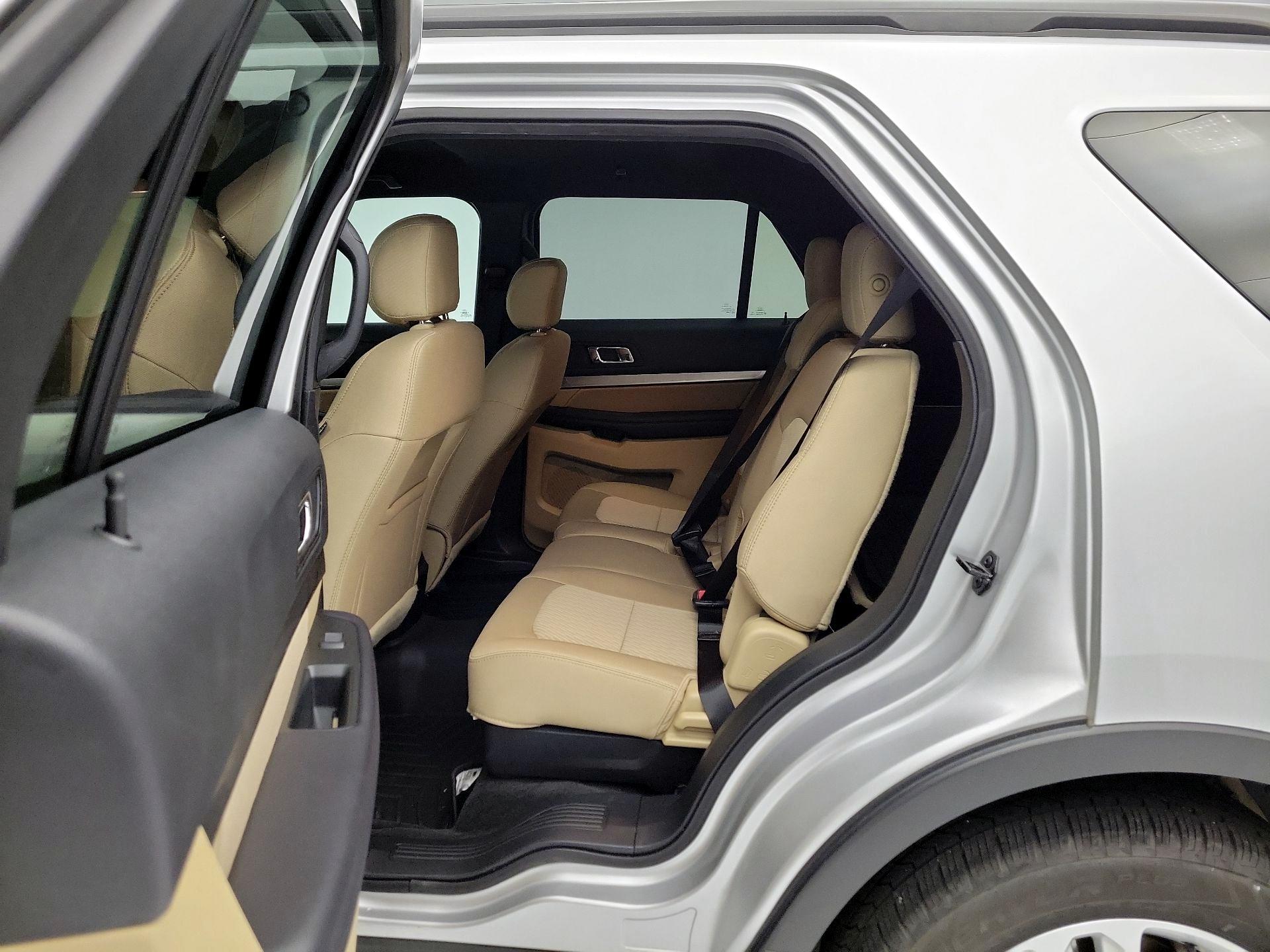 Thumbnail: 2017 Ford Explorer - 19