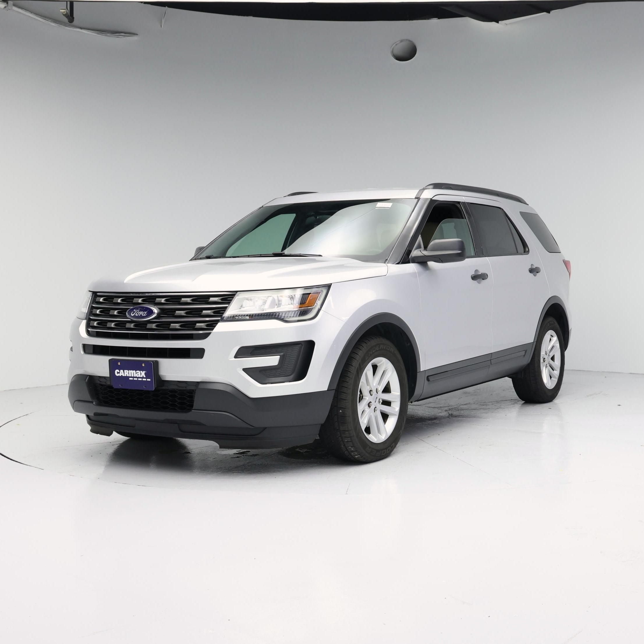 Thumbnail: 2017 Ford Explorer - 4