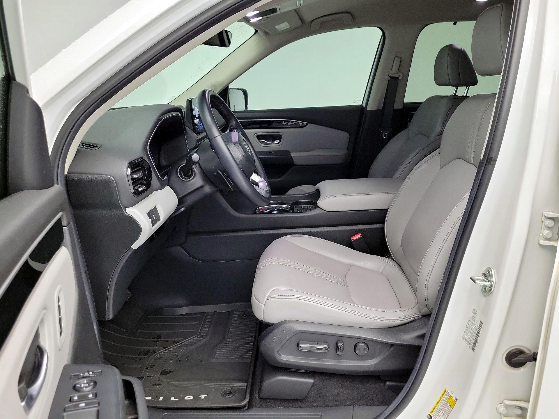 Thumbnail: 2024 Honda Pilot - 11