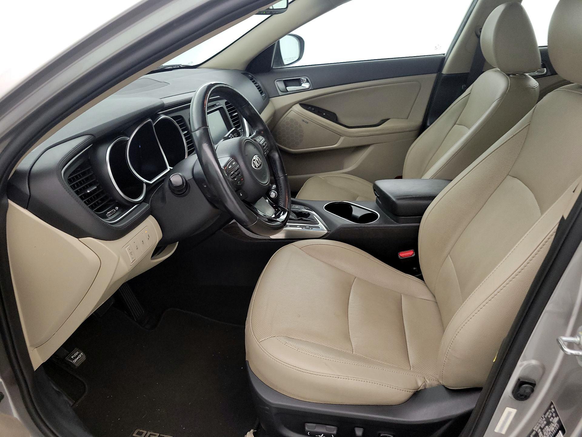 Thumbnail: 2014 Kia Optima - 11