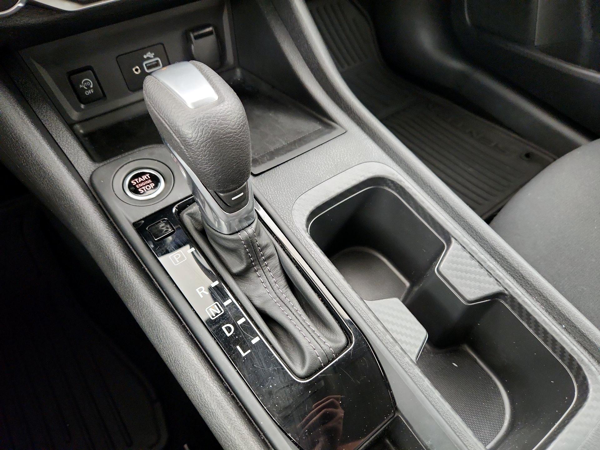 Thumbnail: 2025 Nissan Sentra - 17