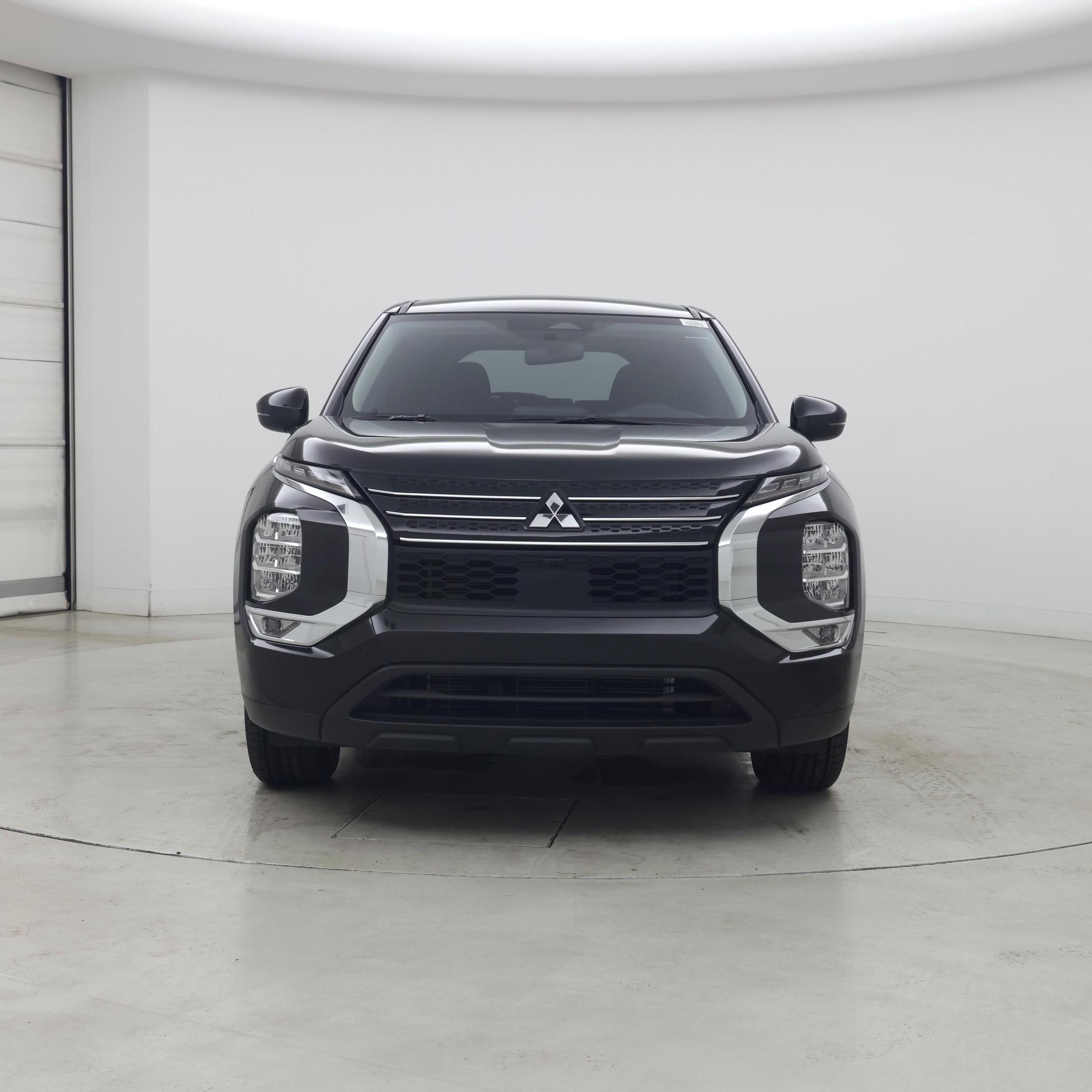 Thumbnail: 2024 Mitsubishi Outlander - 5