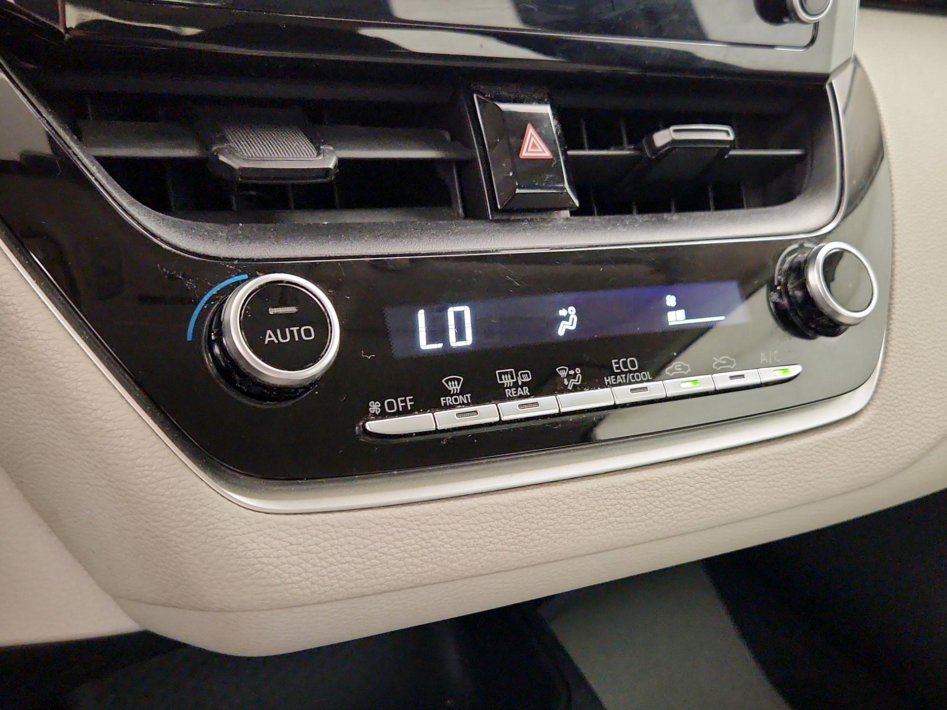 Thumbnail: 2020 Toyota Corolla - 16