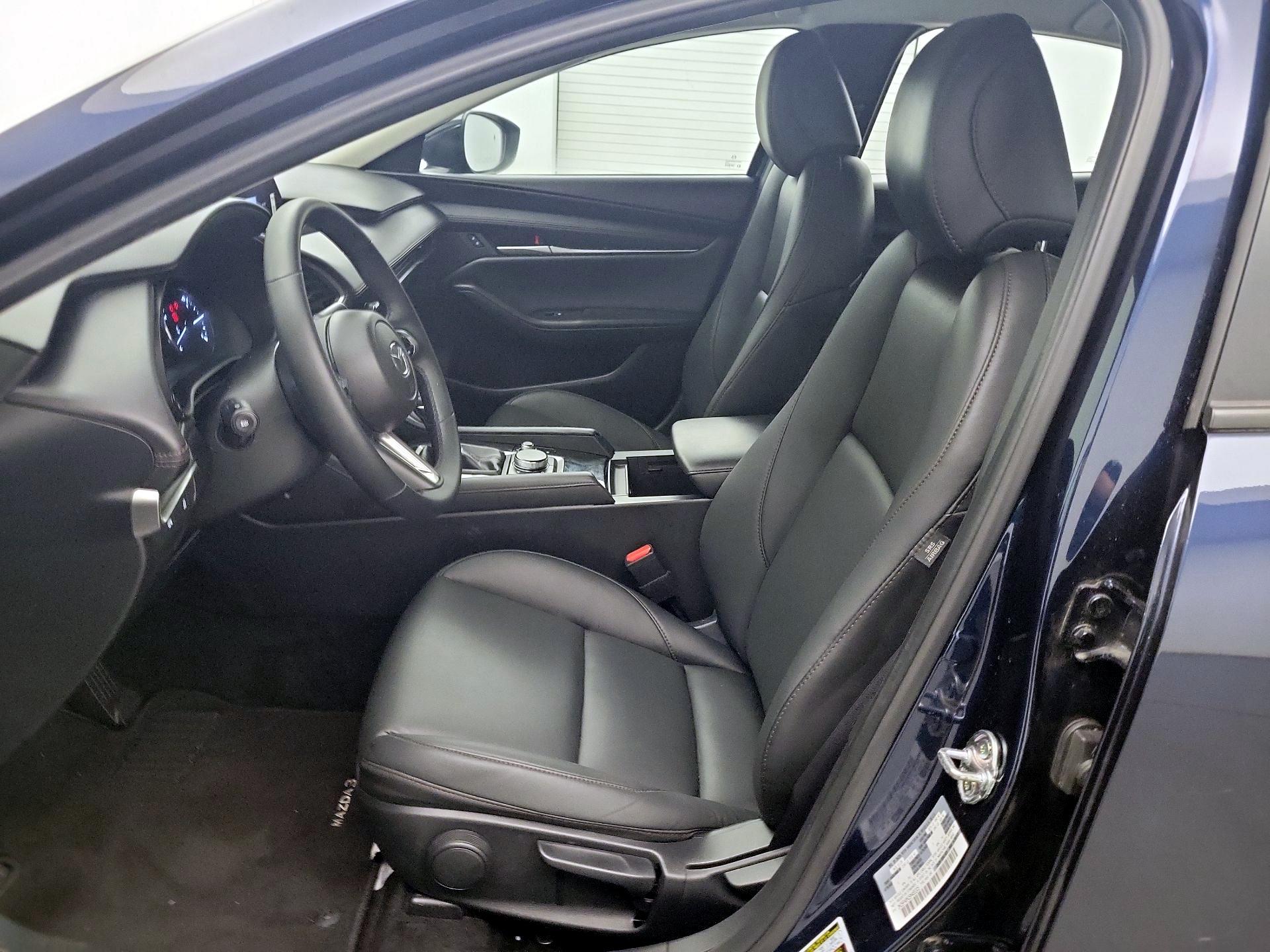 Thumbnail: 2025 Mazda Mazda3 - 11