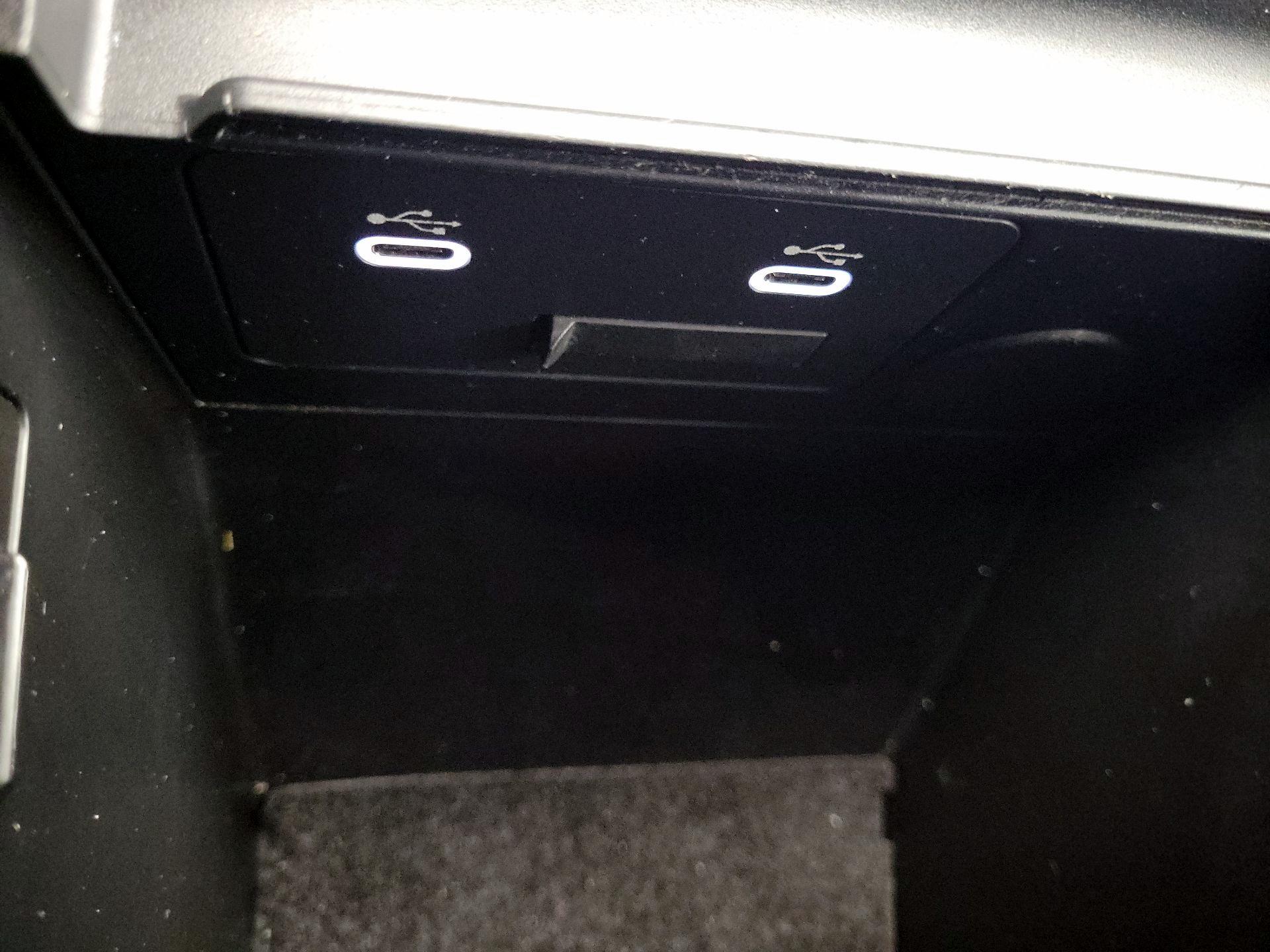 Thumbnail: 2025 Mazda Mazda3 - 18