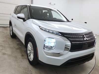 2024 Mitsubishi Outlander ES