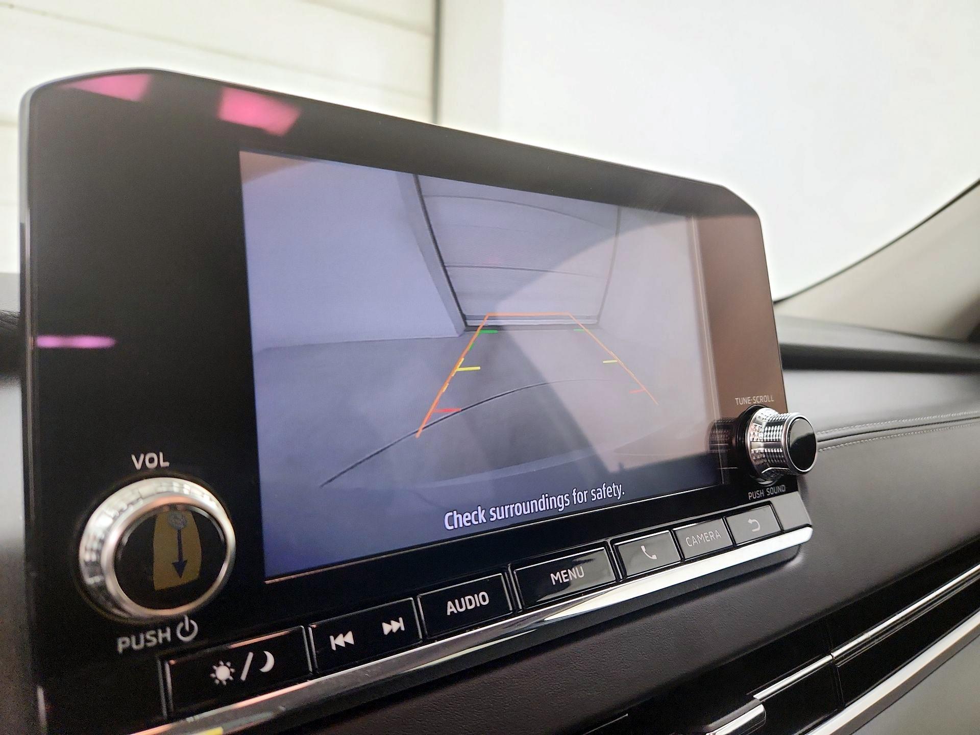 Thumbnail: 2024 Mitsubishi Outlander - 12