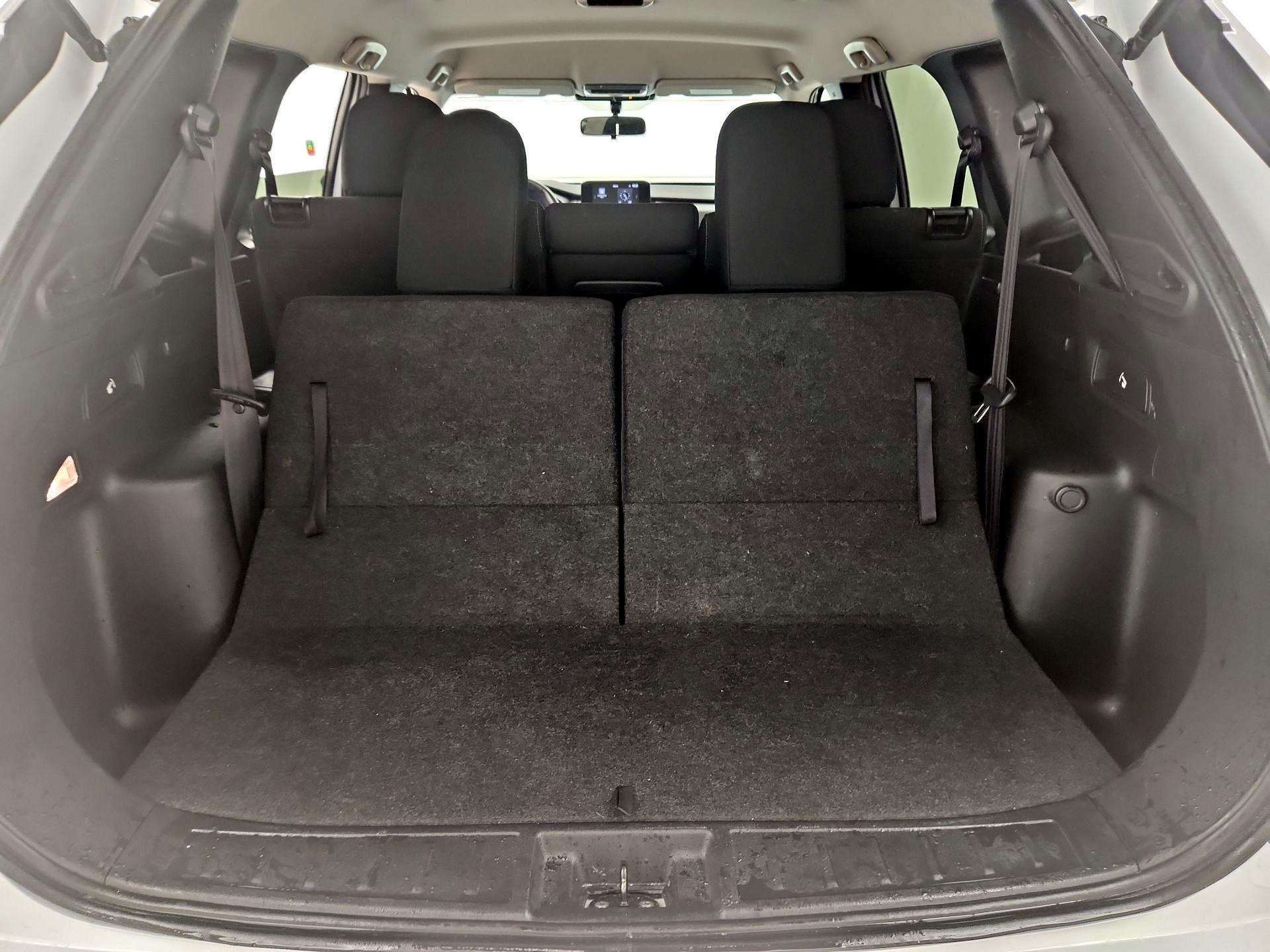 Thumbnail: 2024 Mitsubishi Outlander - 20