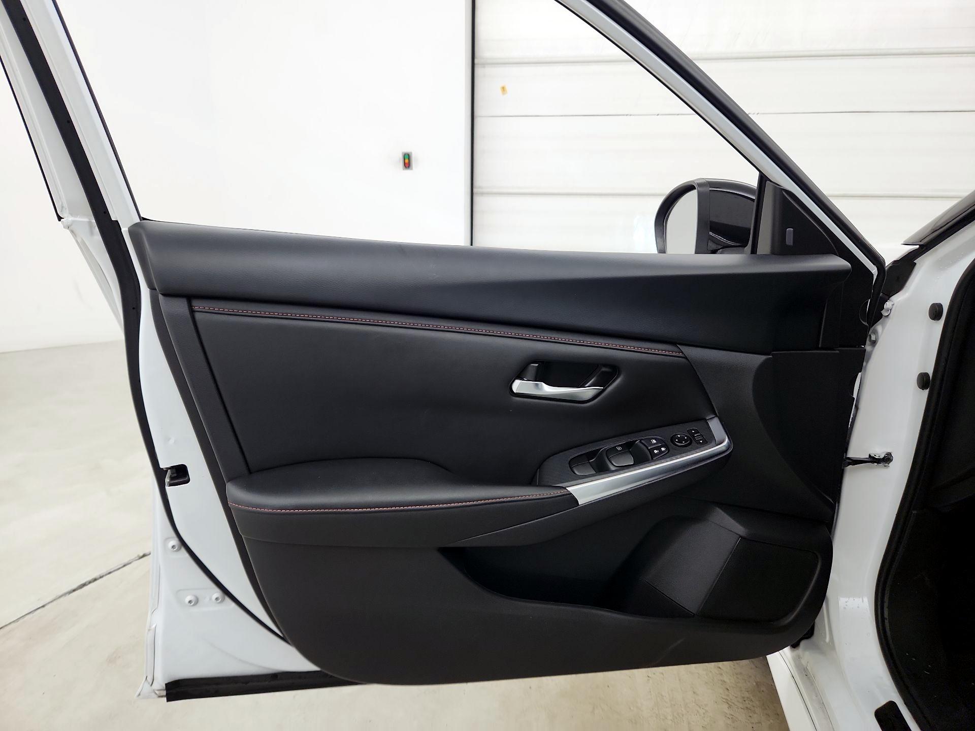 Thumbnail: 2024 Nissan Sentra - 10