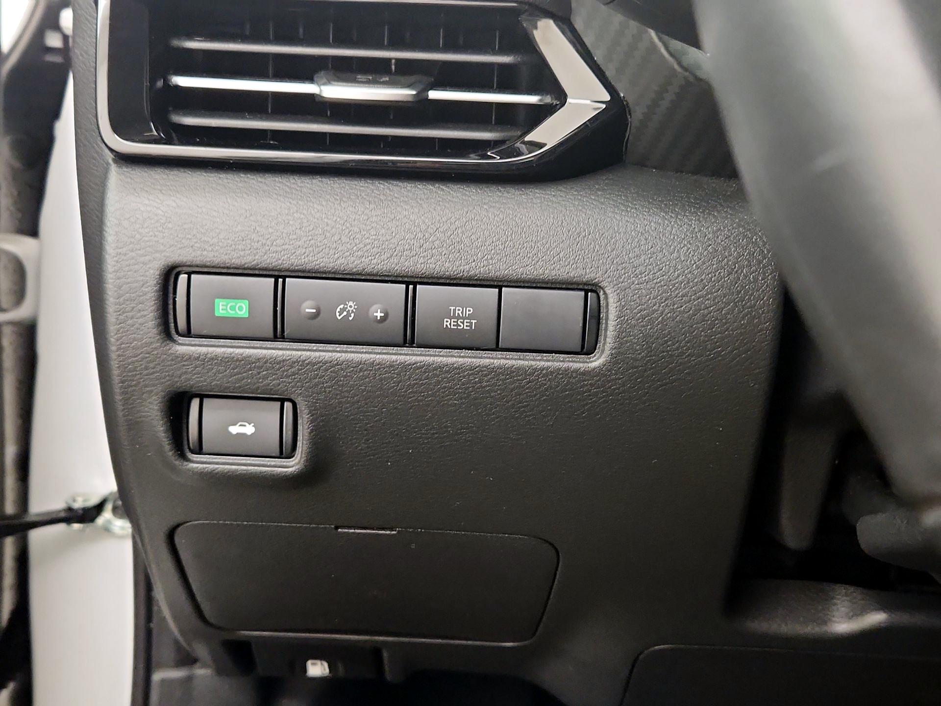 Thumbnail: 2024 Nissan Sentra - 11