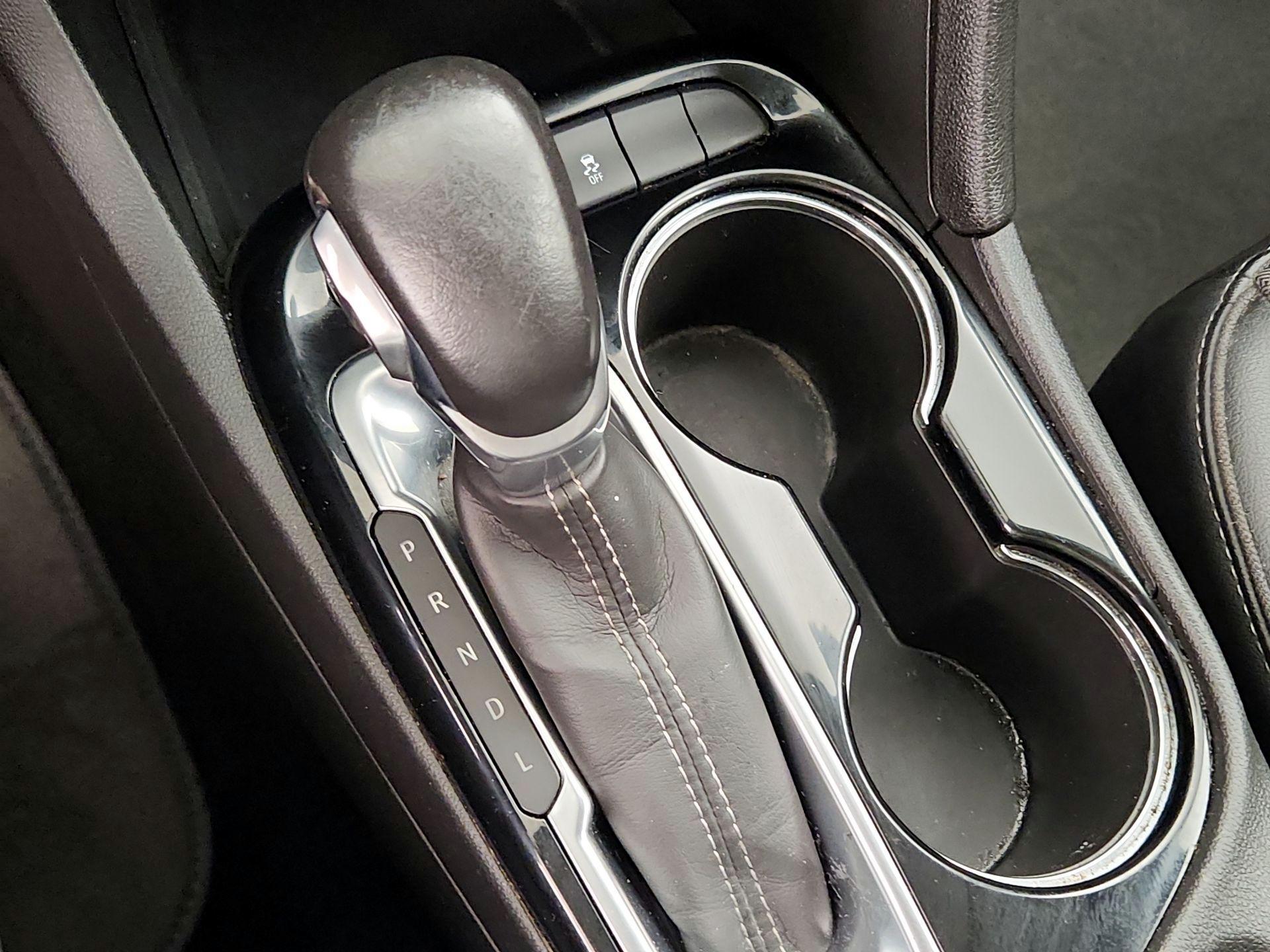 Thumbnail: 2021 Buick Encore GX - 17