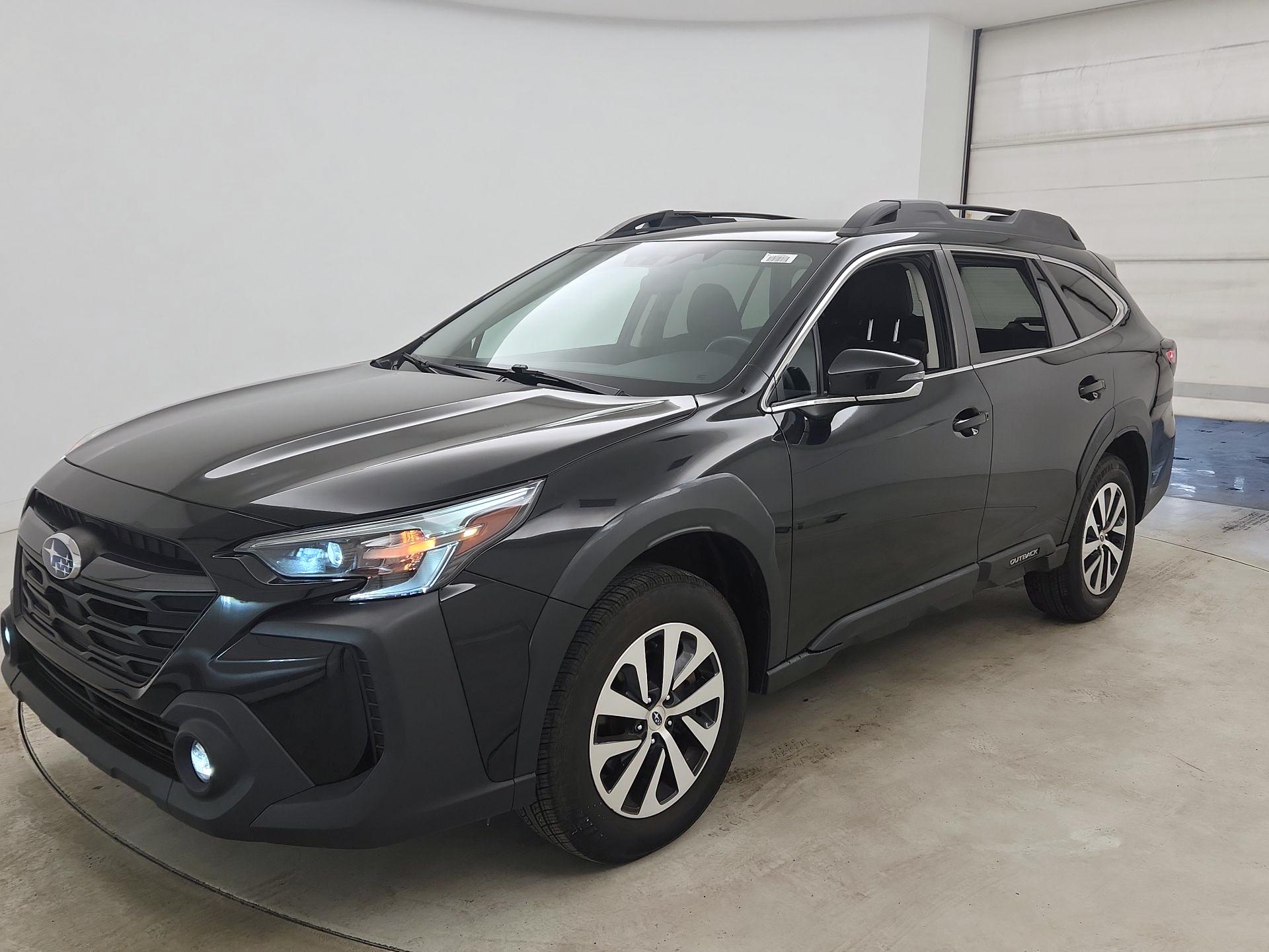 Thumbnail: 2023 Subaru Outback - 3