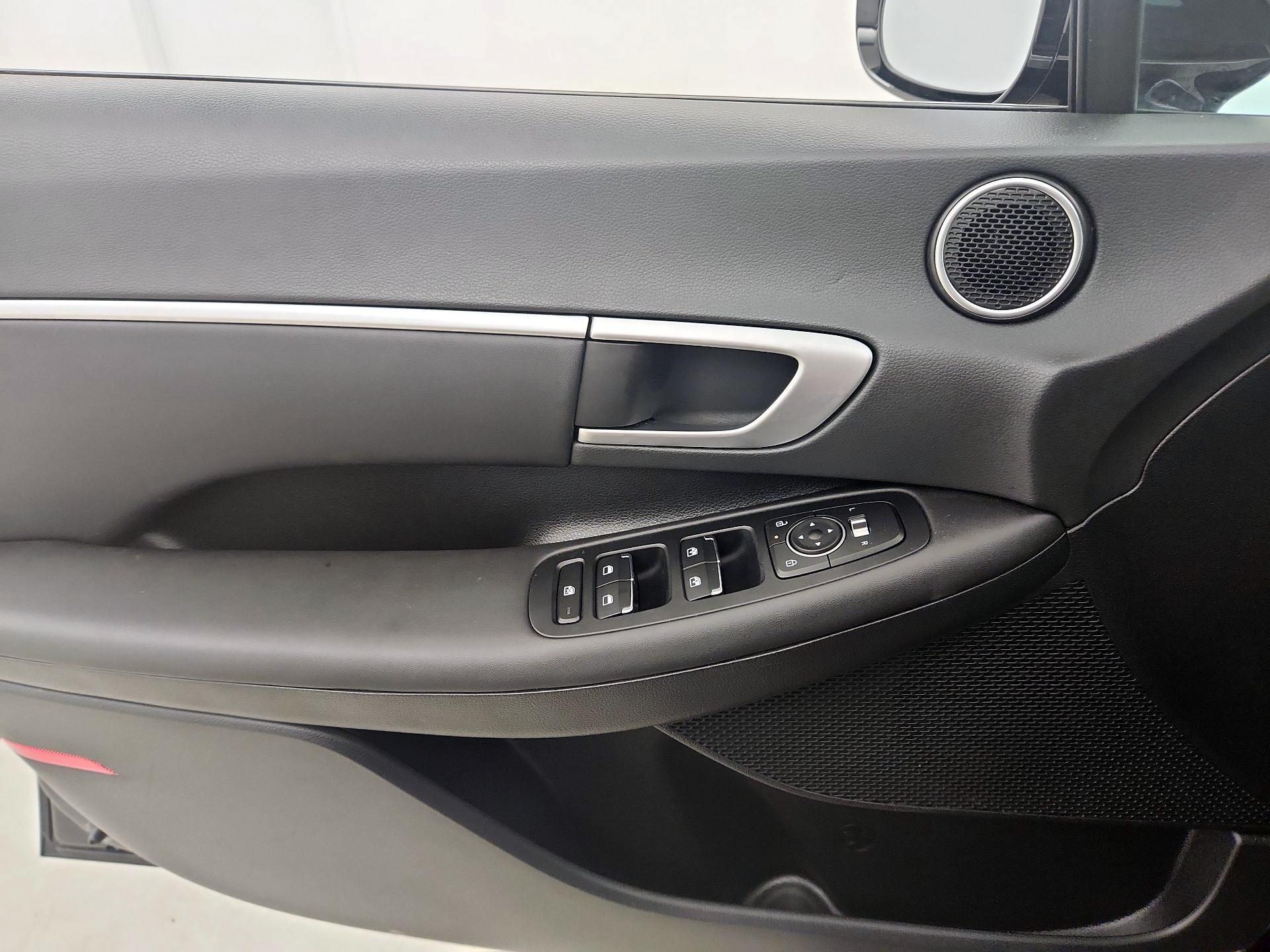 Thumbnail: 2024 Hyundai Sonata - 10