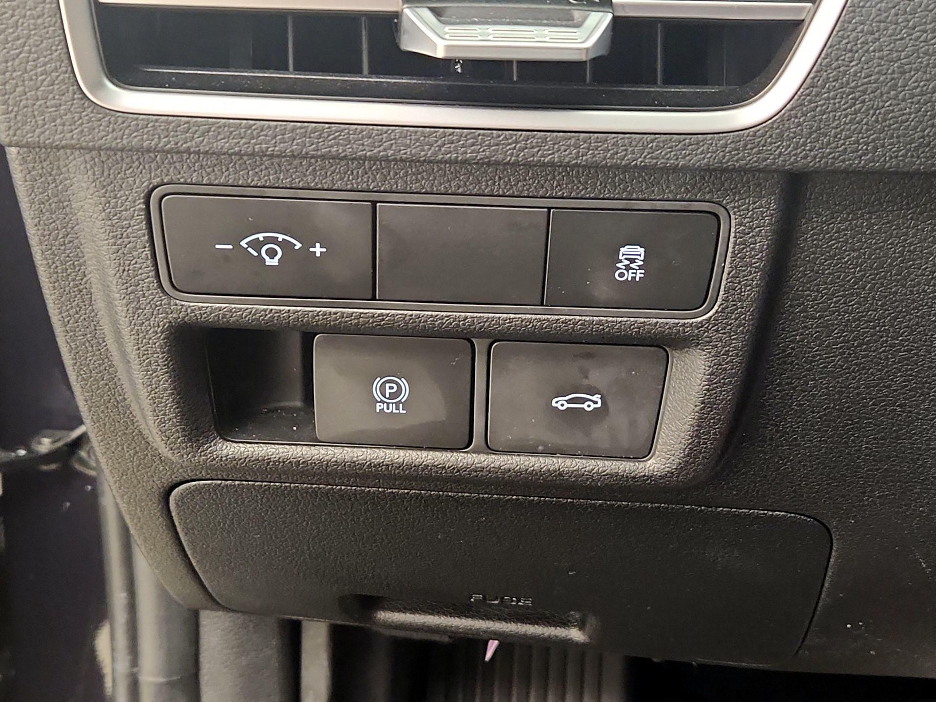 Thumbnail: 2024 Hyundai Sonata - 11