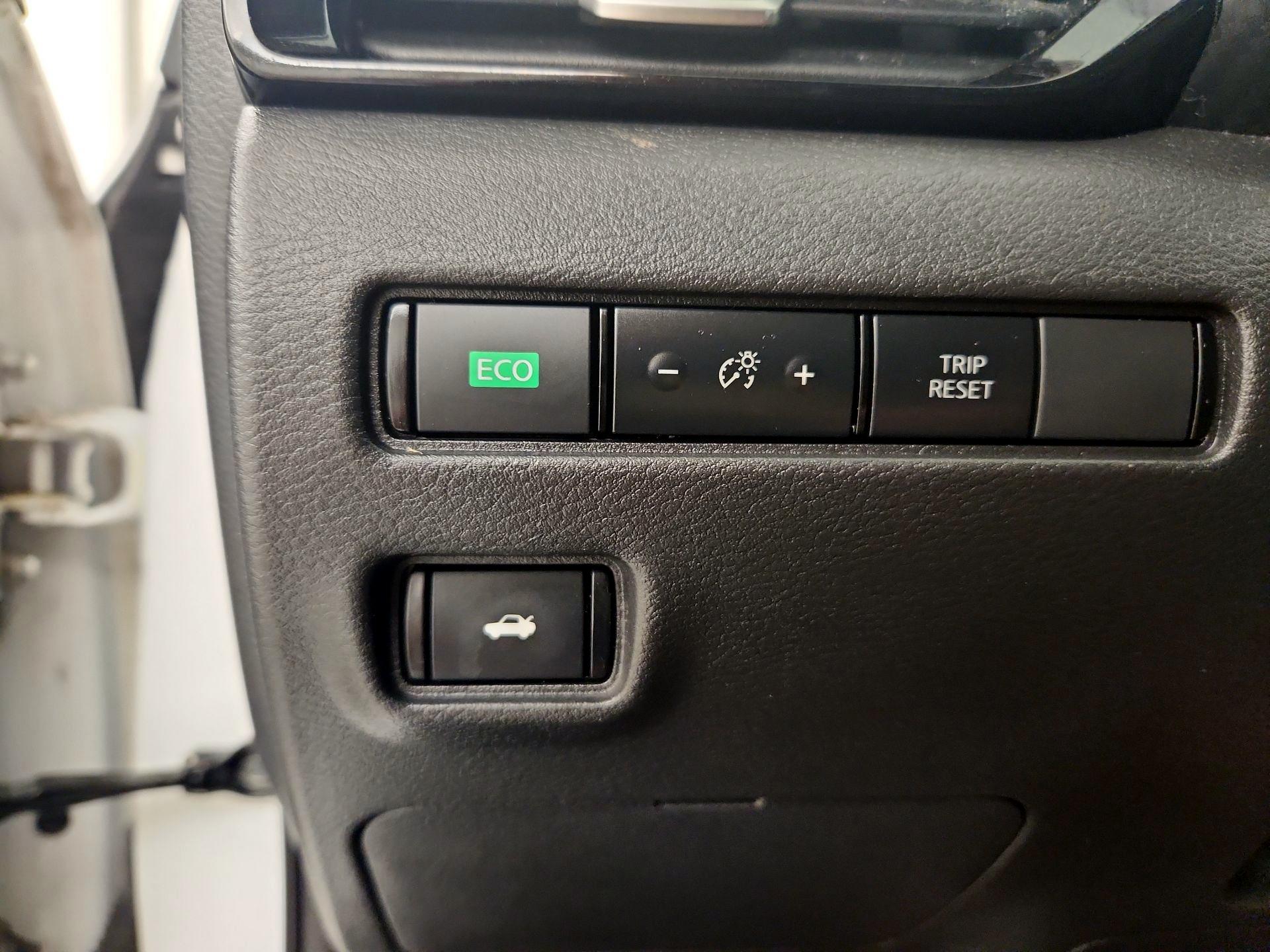 Thumbnail: 2023 Nissan Sentra - 13