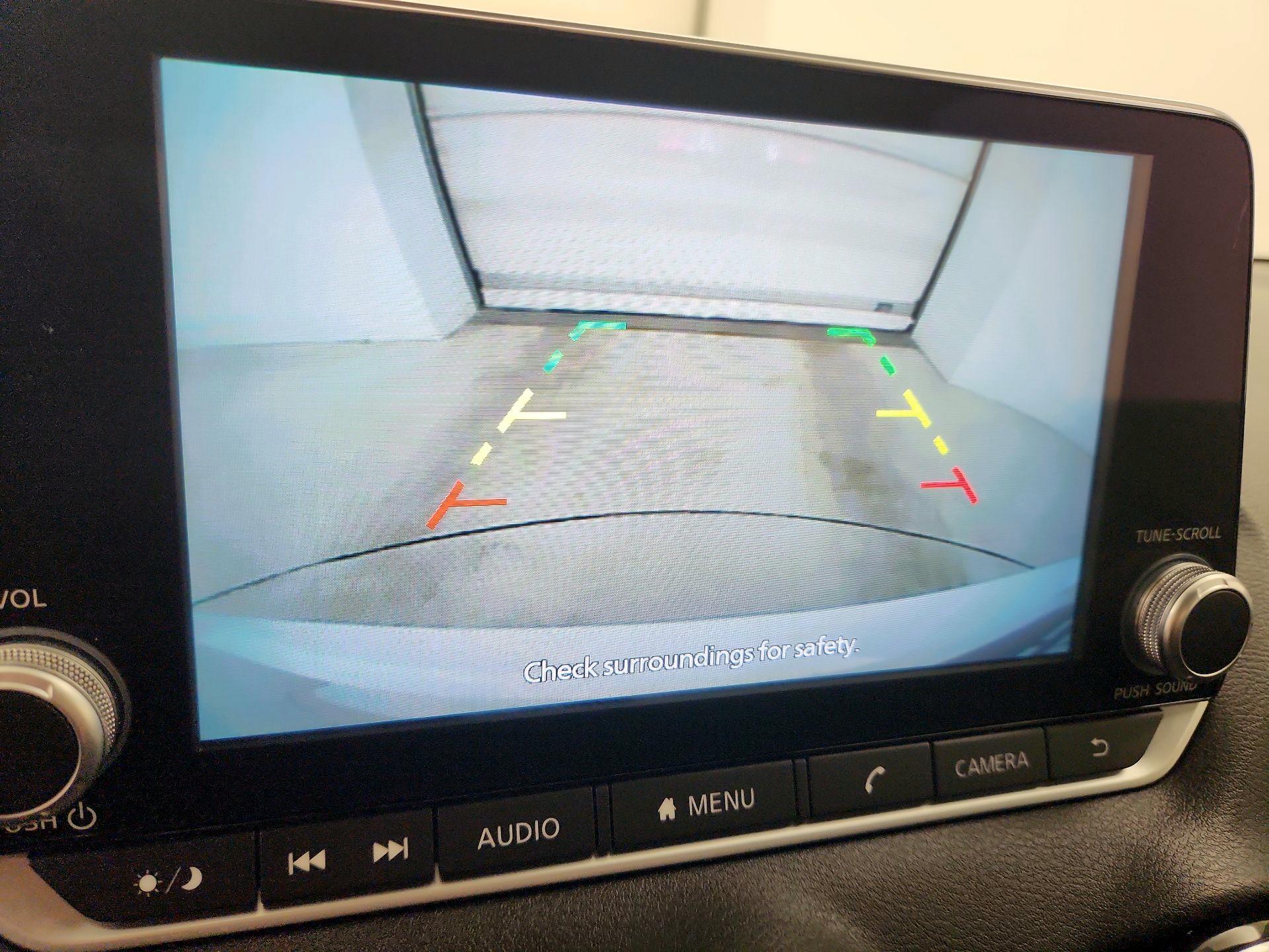 Thumbnail: 2023 Nissan Sentra - 14