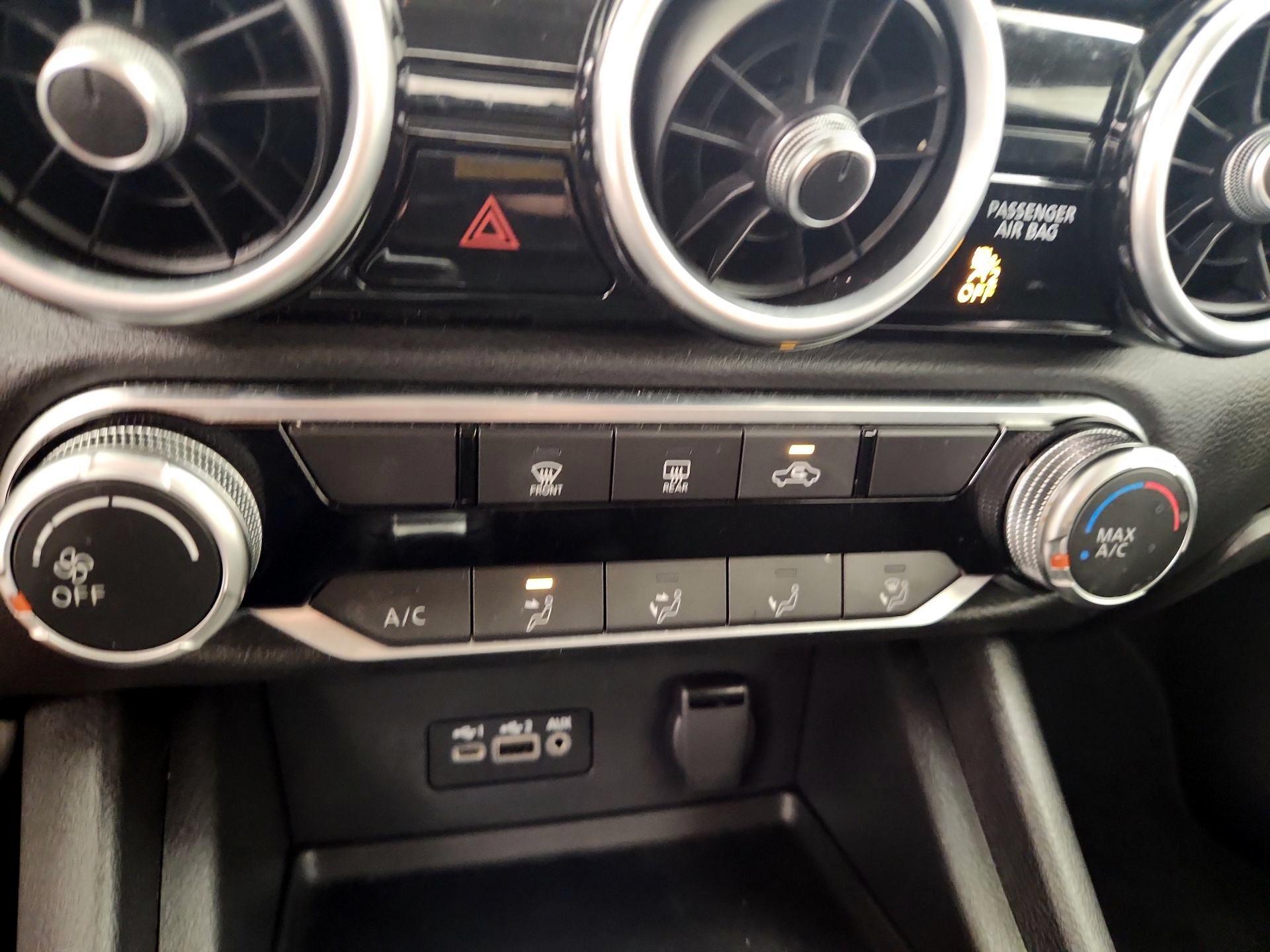 Thumbnail: 2023 Nissan Sentra - 16